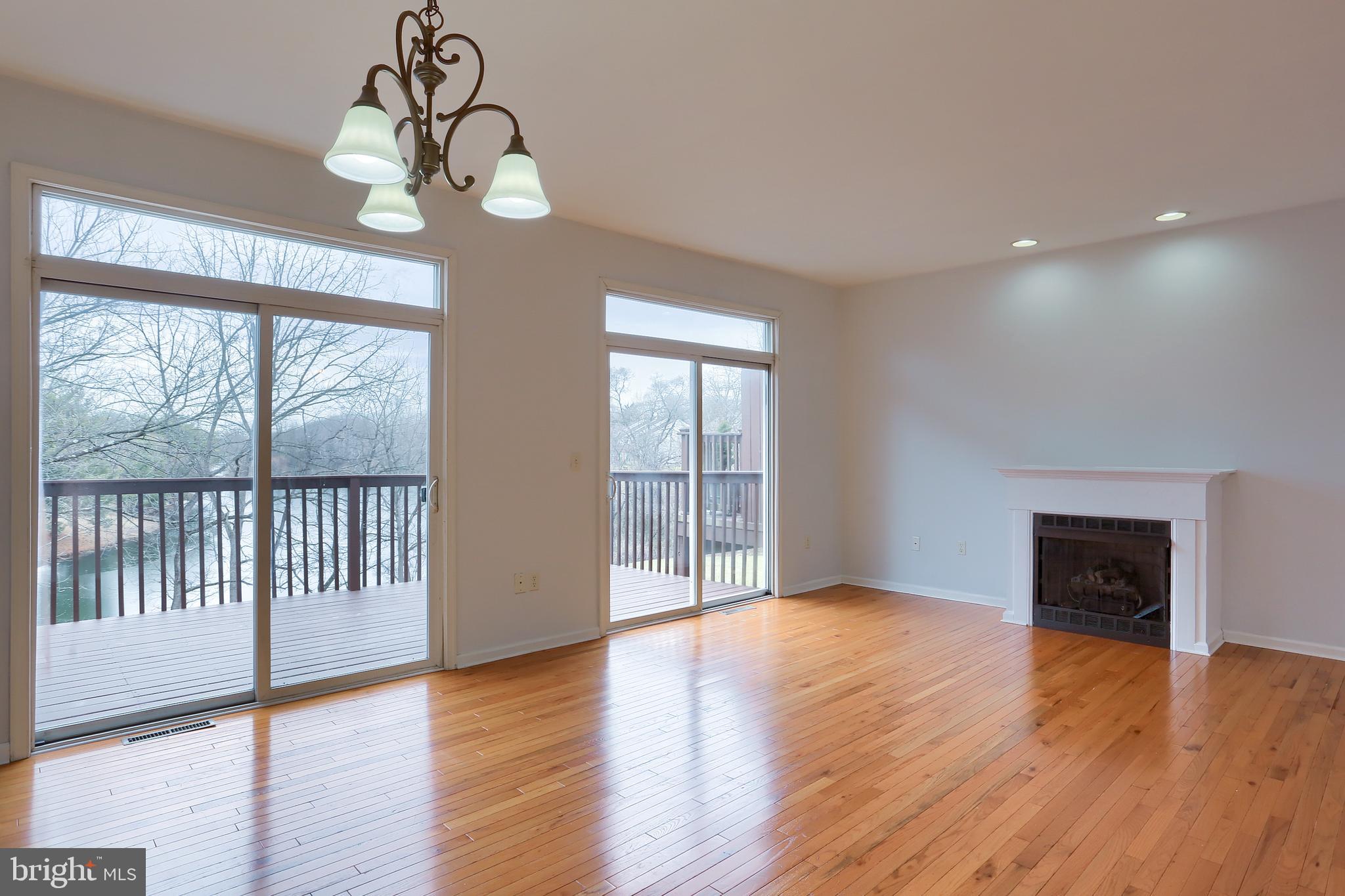 1049 WOODED POND DRIVE