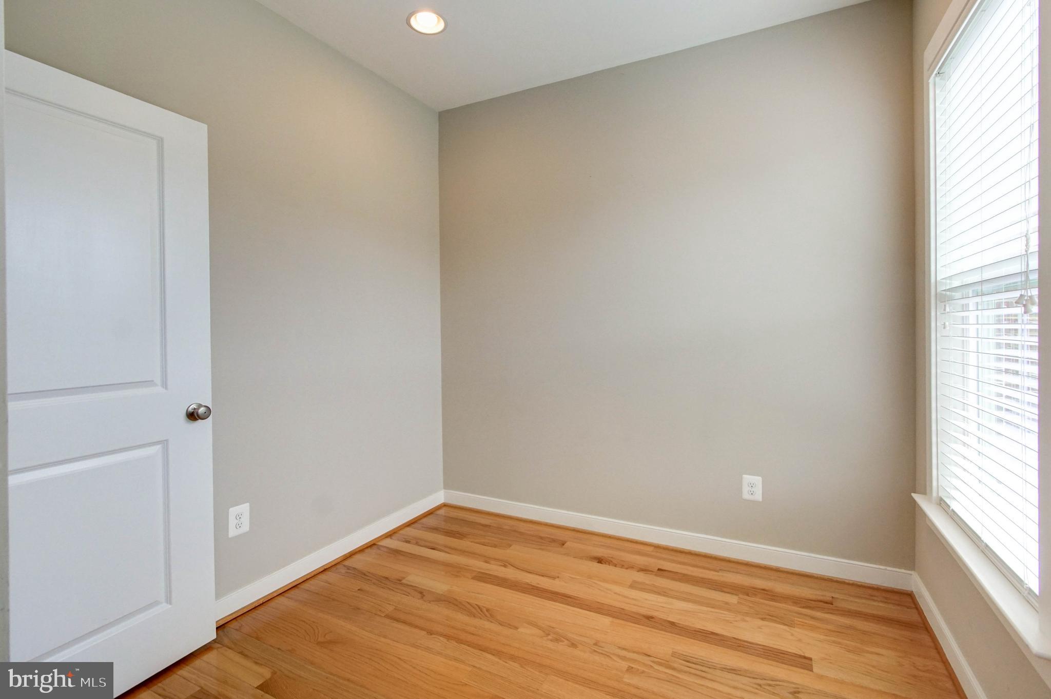 CROWN FARM - Residential Lease