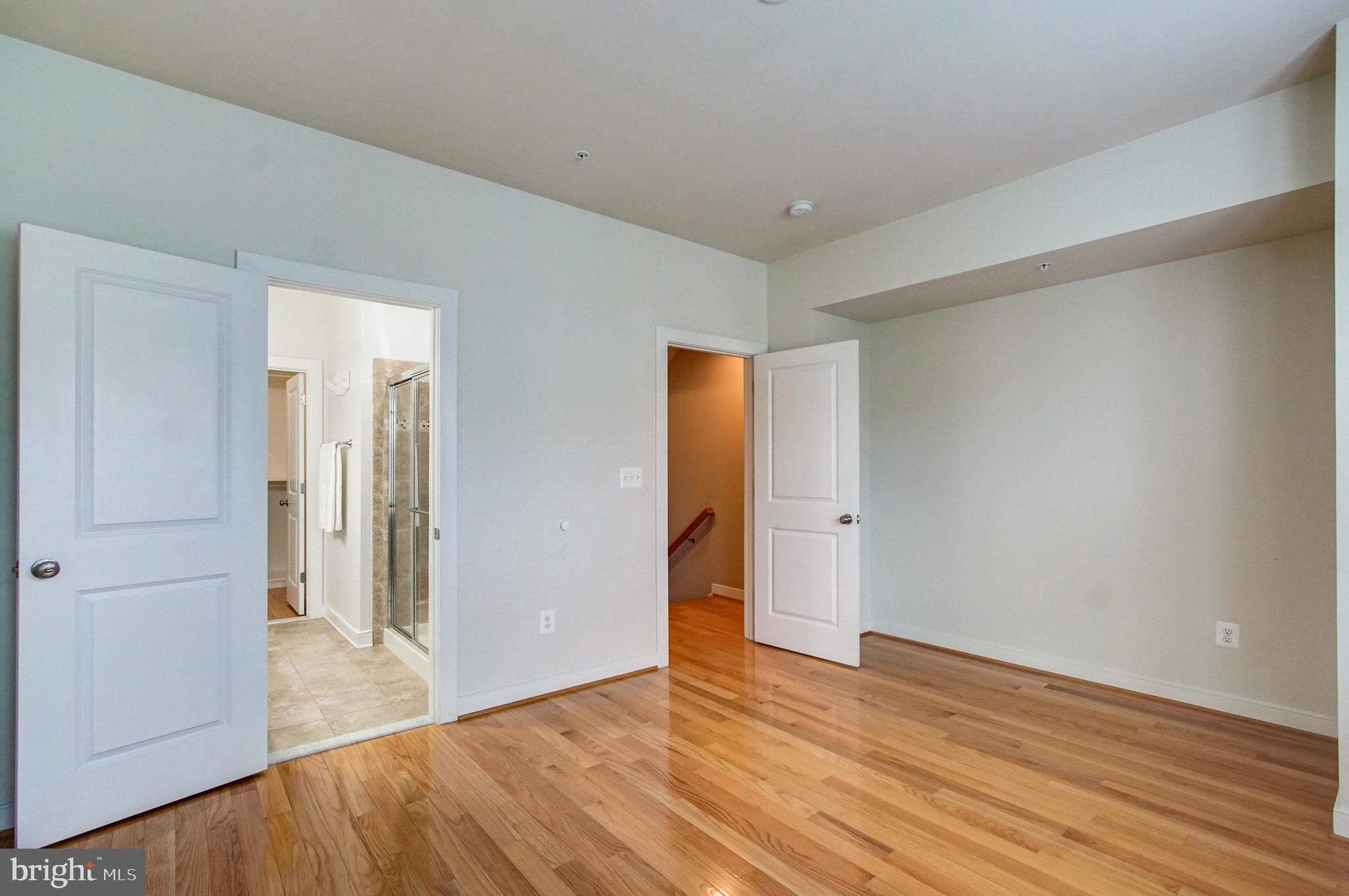 CROWN FARM - Residential Lease