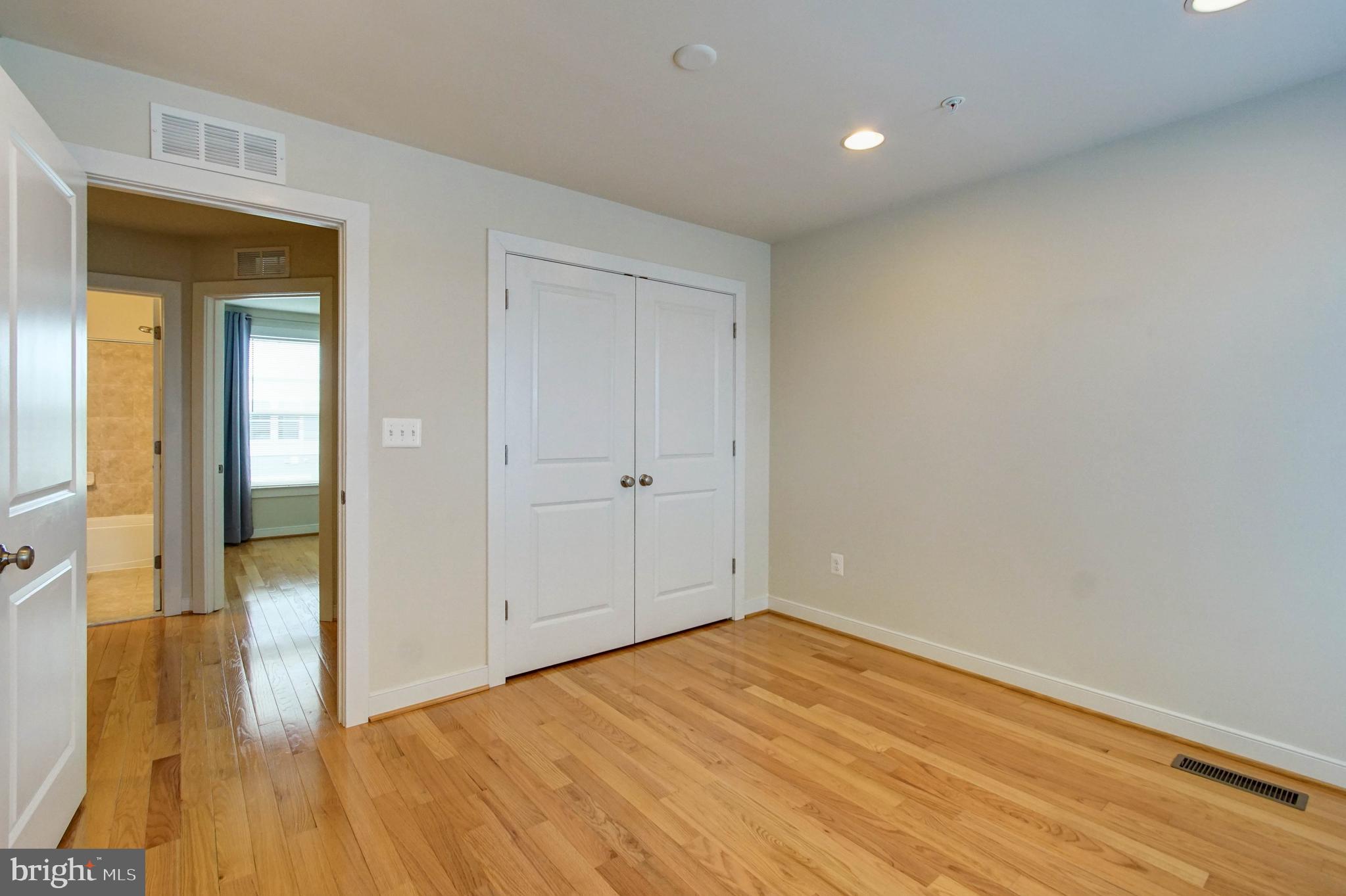 CROWN FARM - Residential Lease