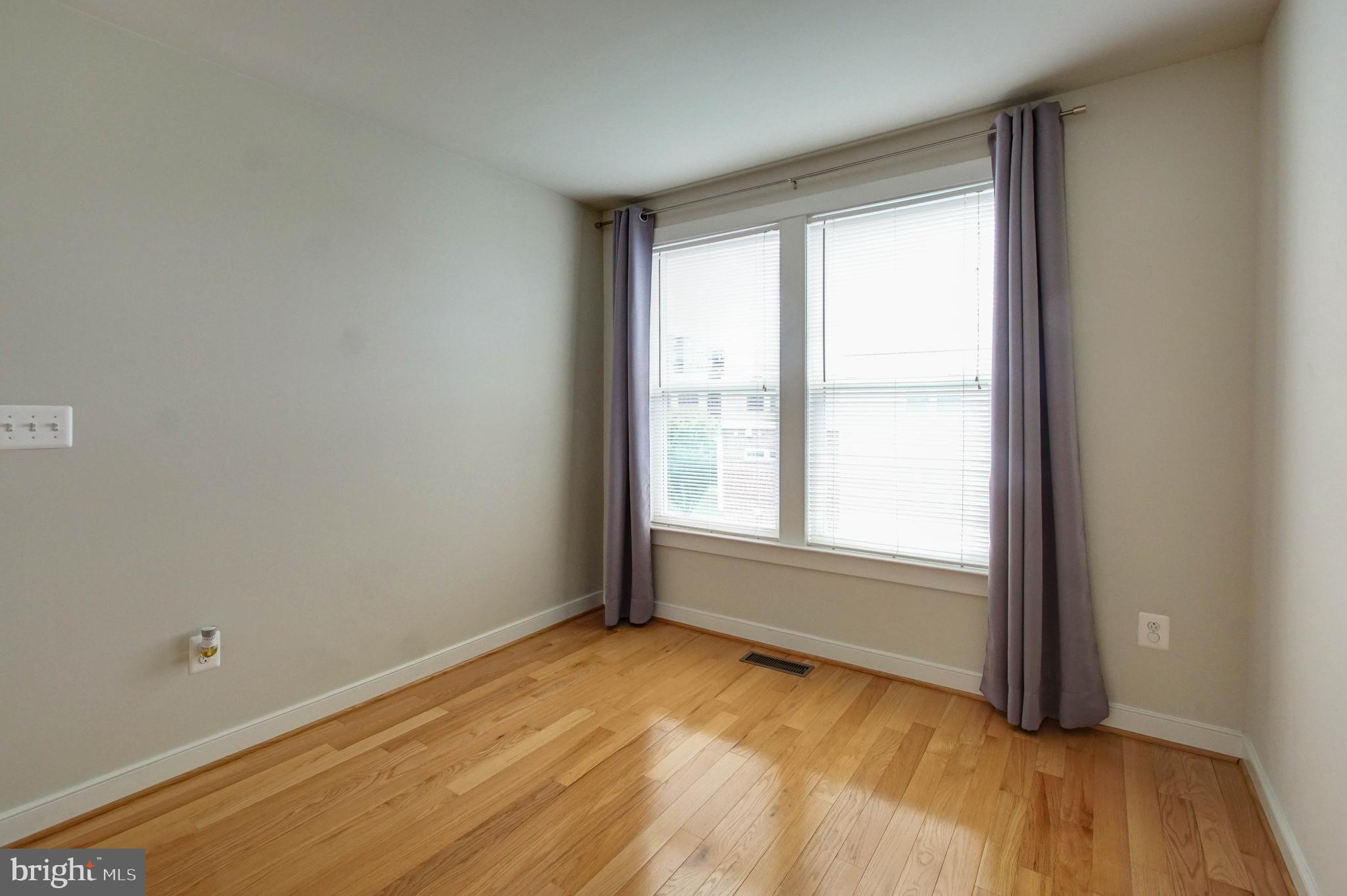 CROWN FARM - Residential Lease