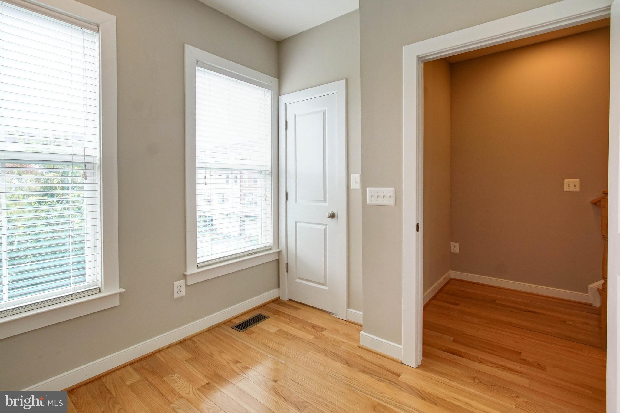 CROWN FARM - Residential Lease