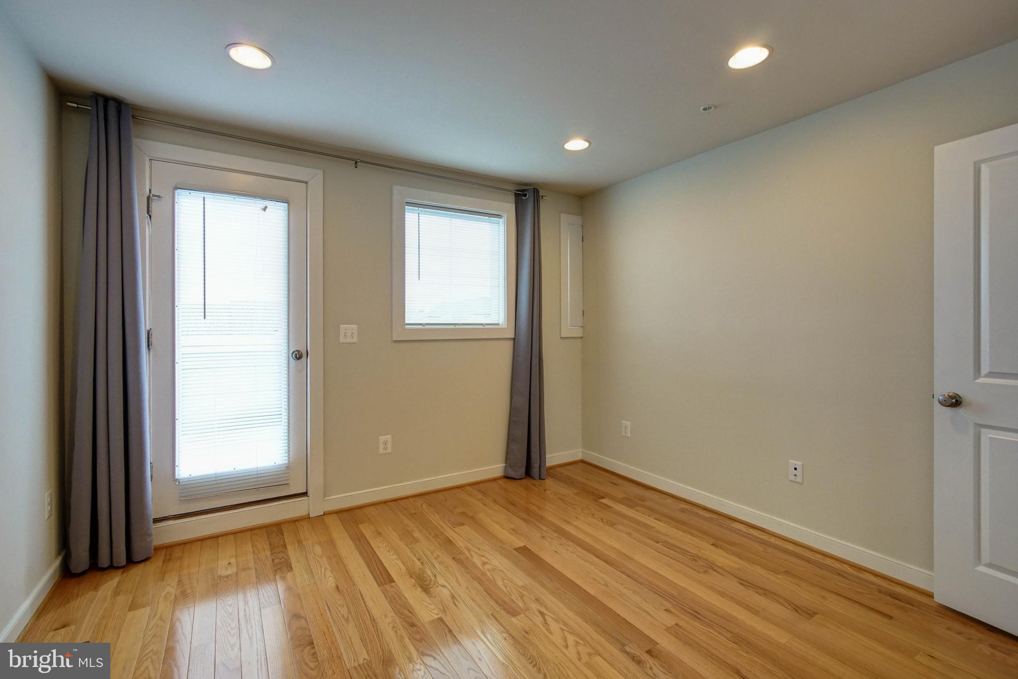 CROWN FARM - Residential Lease