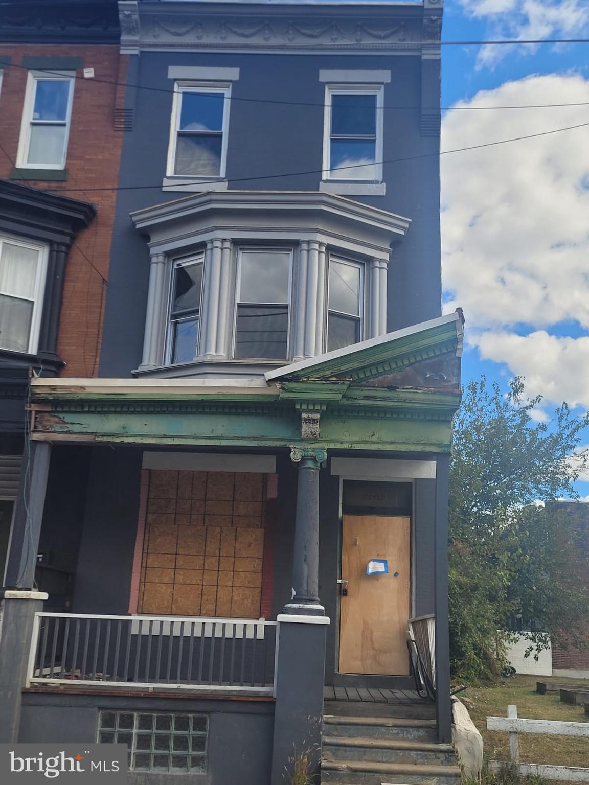 PHILADELPHIA - Residential