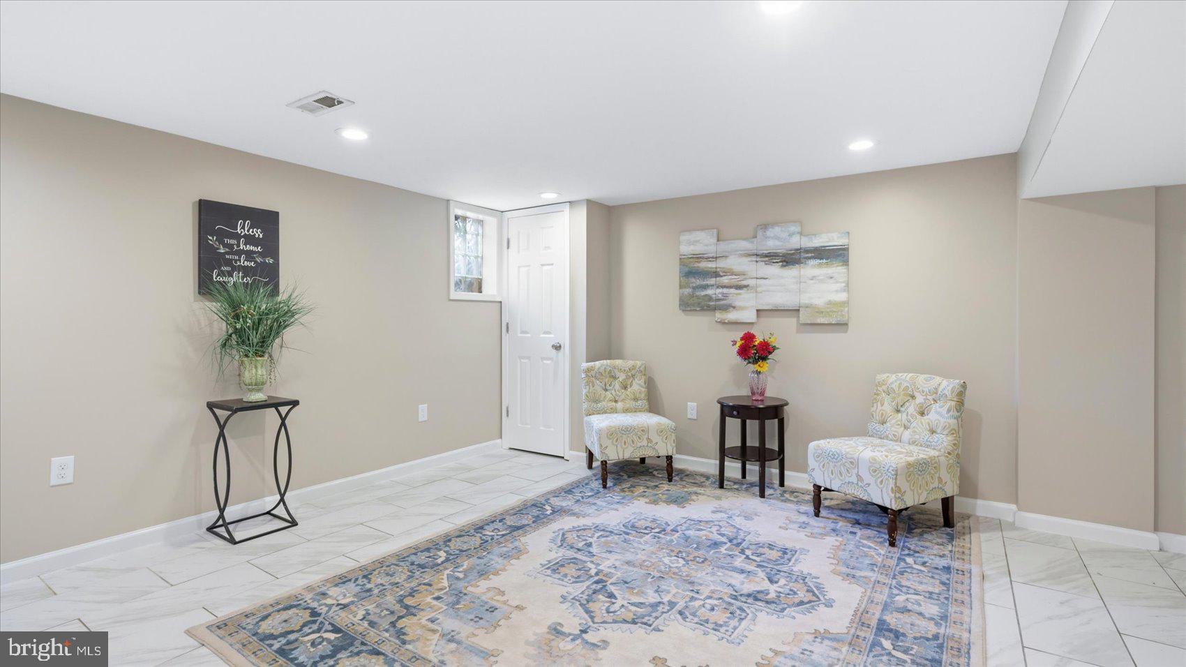 CAMERON VILLAGE - Residential