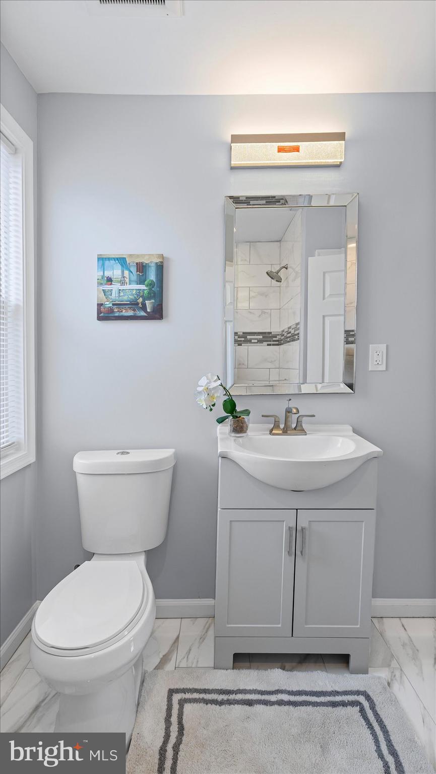 CAMERON VILLAGE - Residential