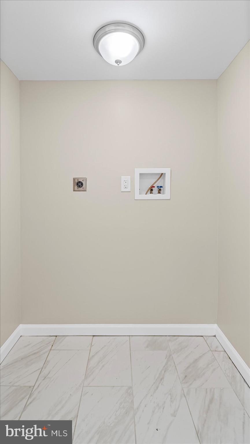 CAMERON VILLAGE - Residential