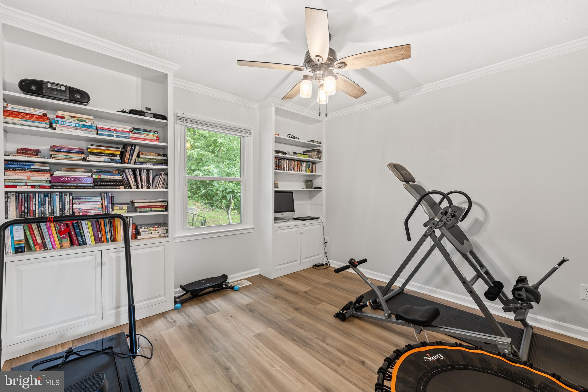 GREENFIELDS - Residential