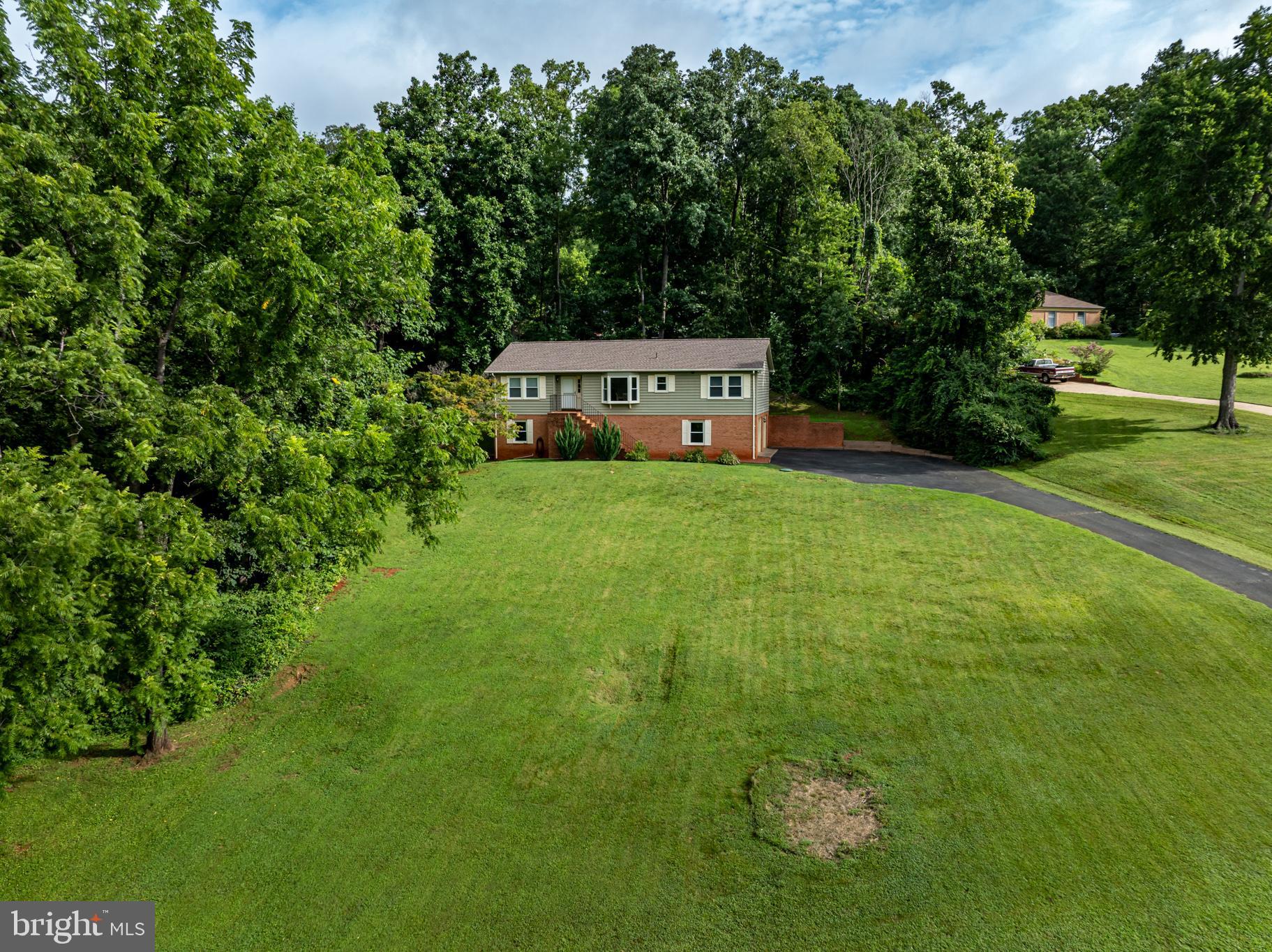 GREENFIELDS - Residential