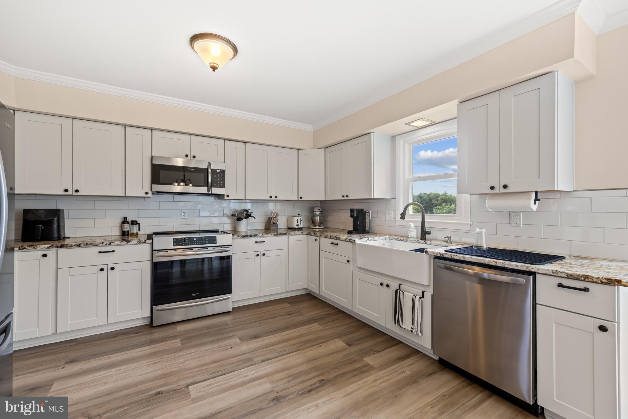 GREENFIELDS - Residential