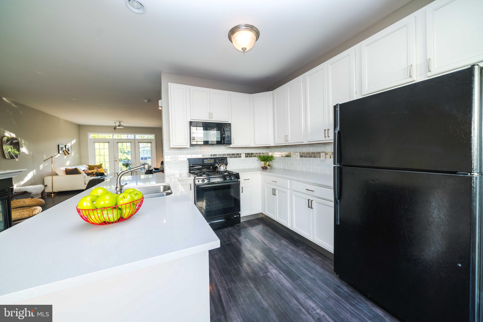 HUNTINGTON STATION - Residential Lease