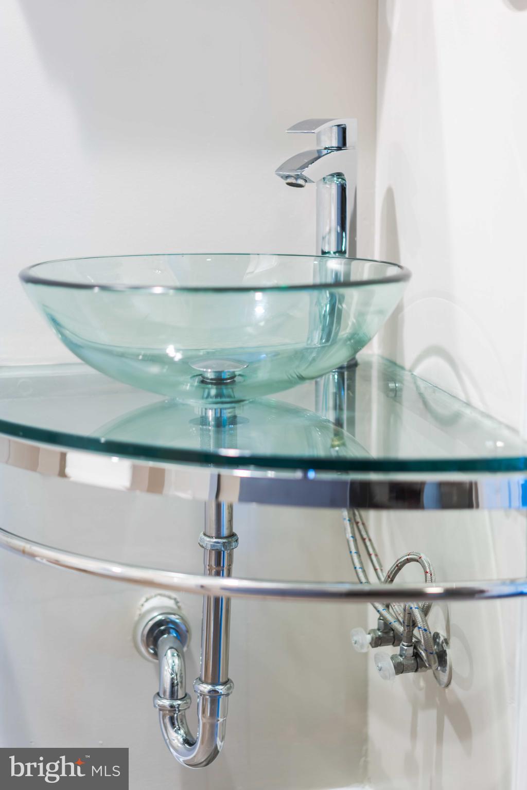 HUNTINGTON STATION - Residential Lease