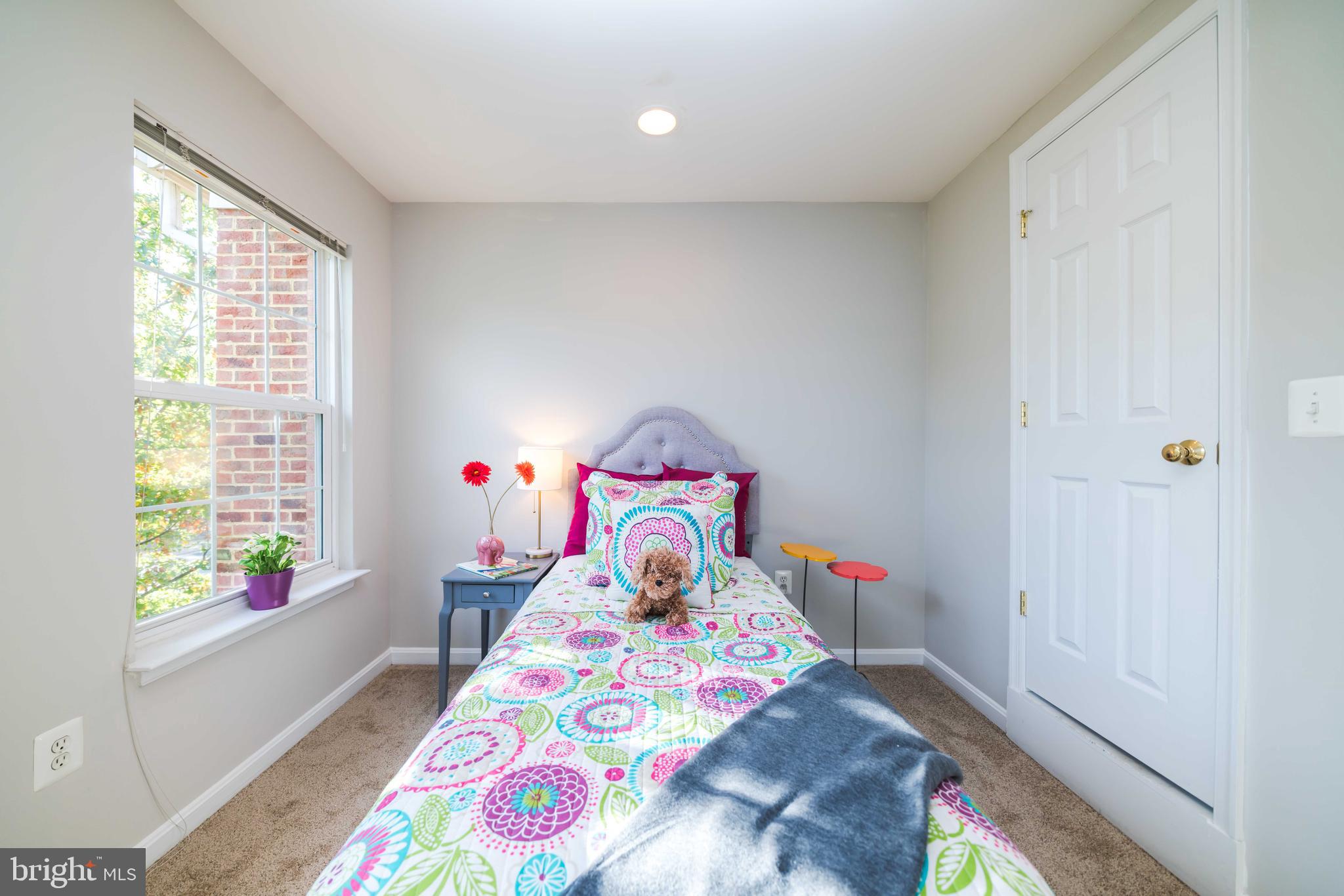 HUNTINGTON STATION - Residential Lease