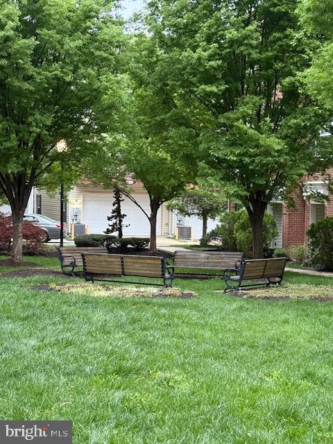 HUNTINGTON STATION - Residential Lease