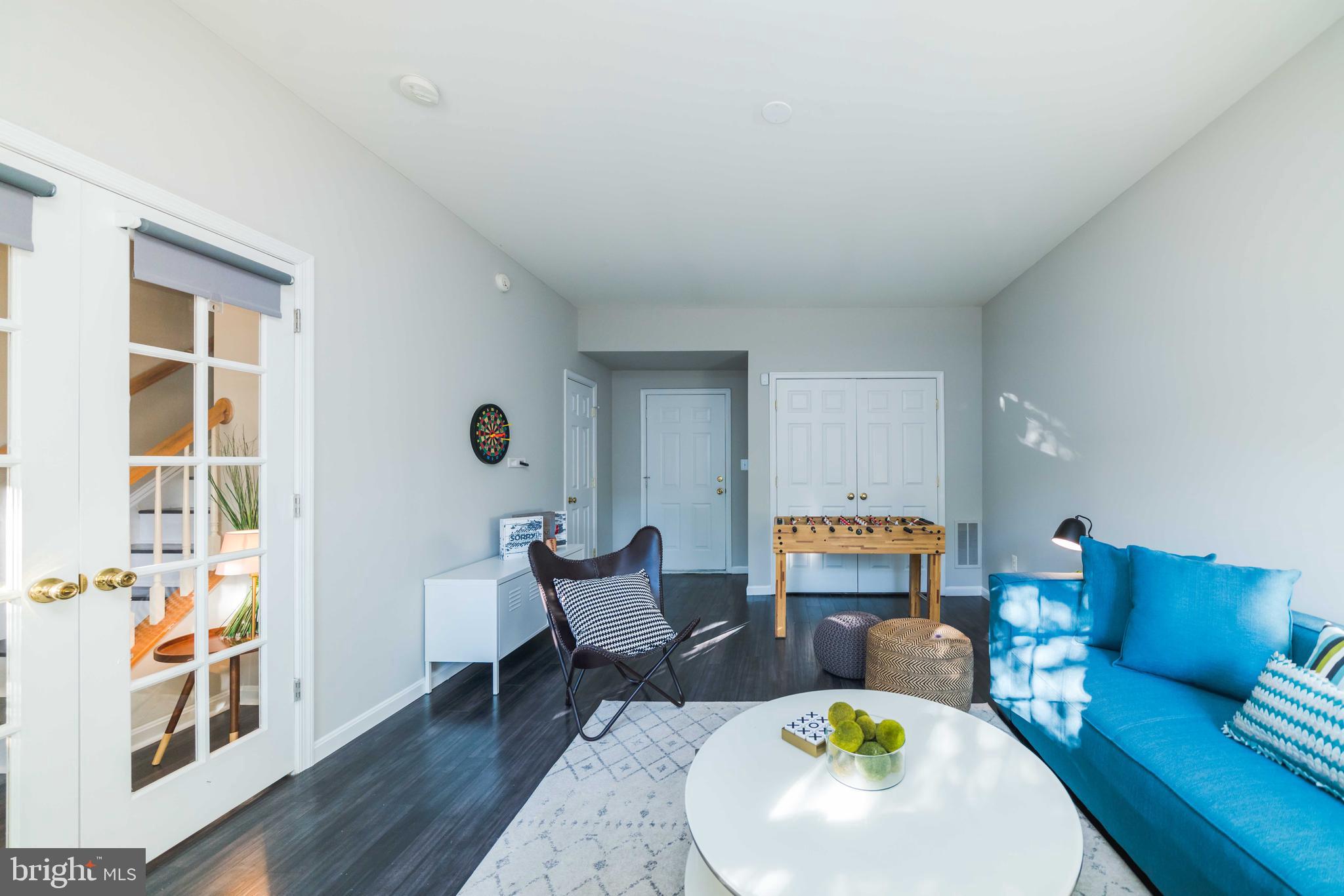 HUNTINGTON STATION - Residential Lease