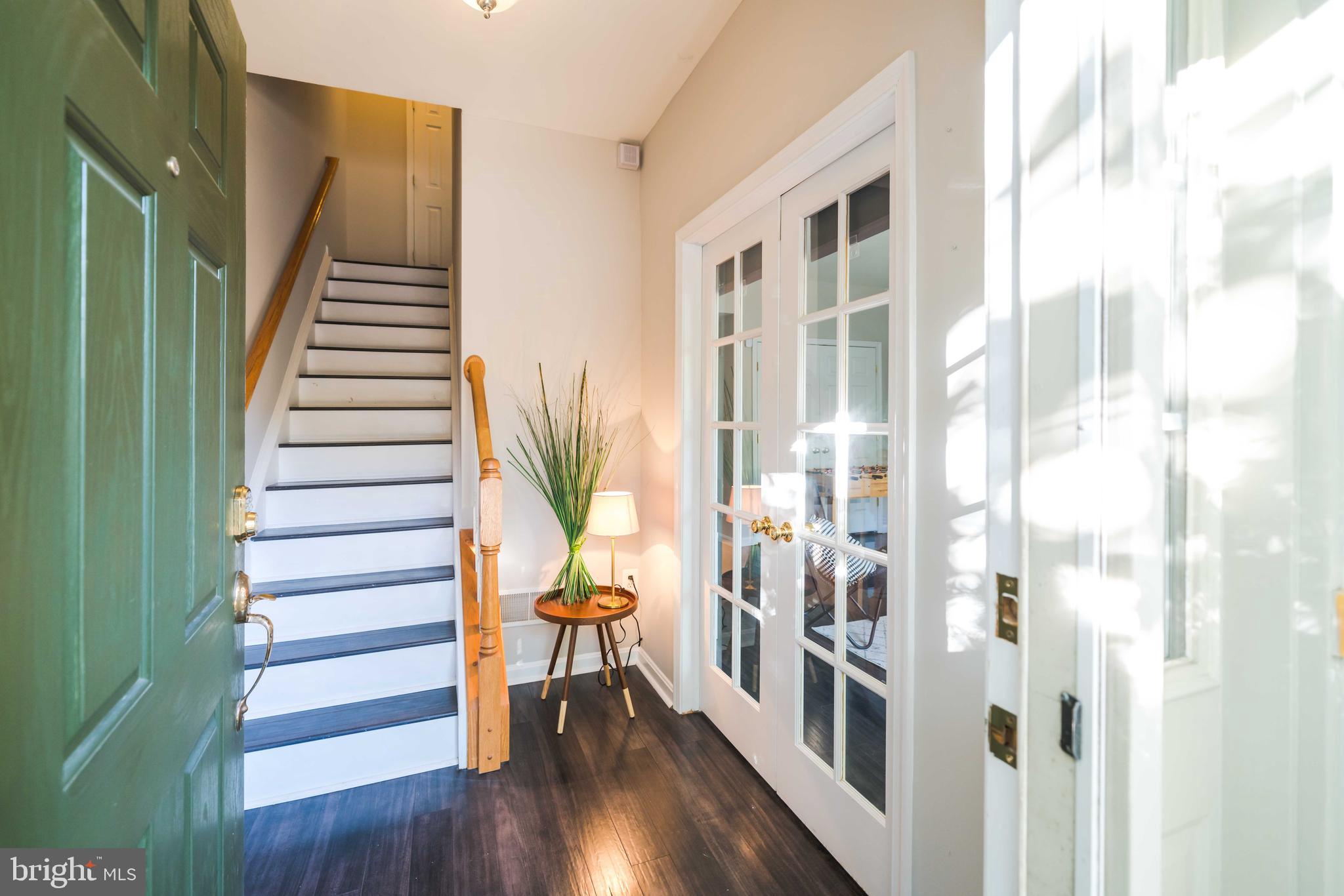 HUNTINGTON STATION - Residential Lease