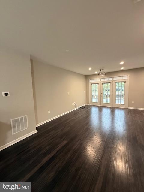 HUNTINGTON STATION - Residential Lease