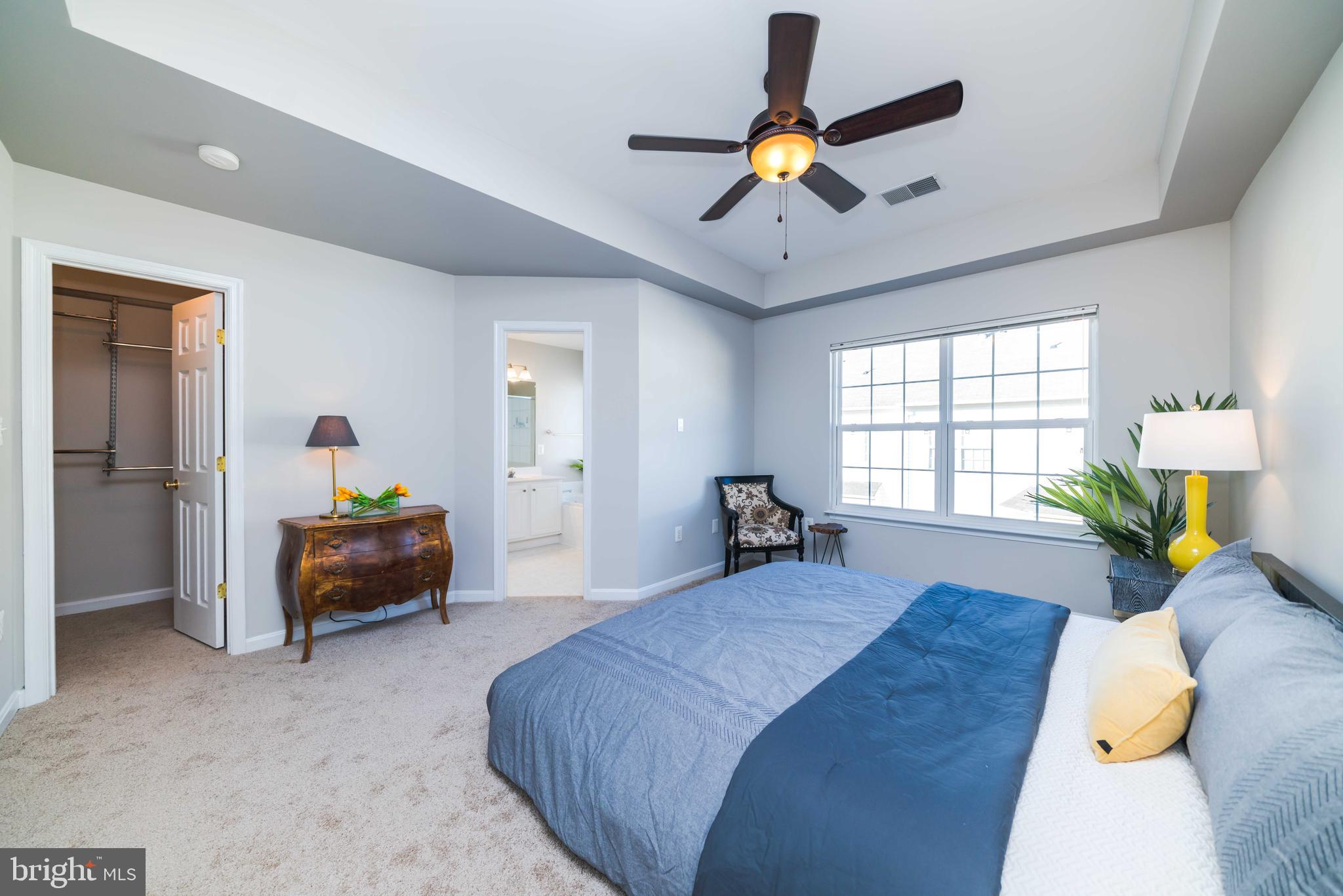 HUNTINGTON STATION - Residential Lease