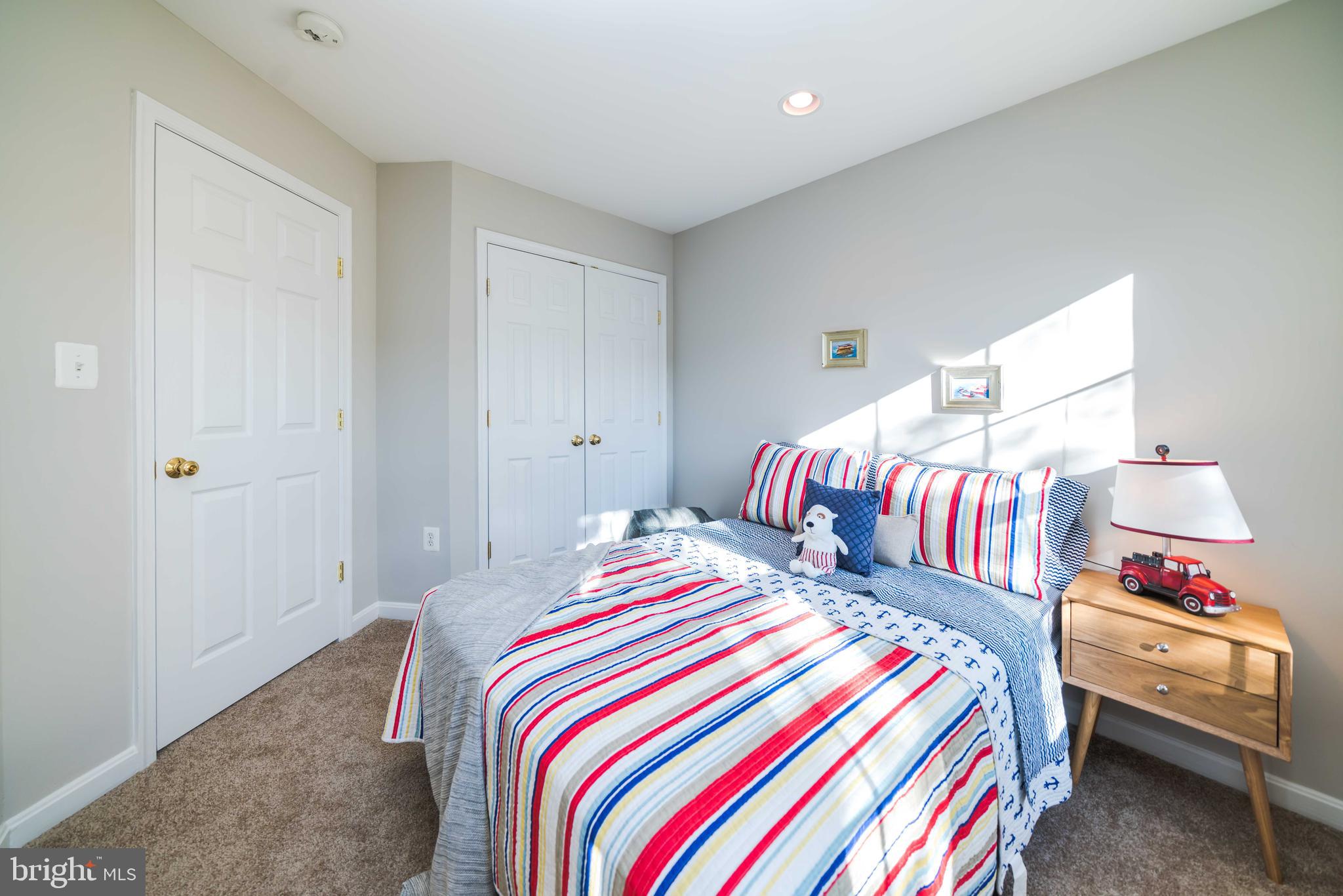 HUNTINGTON STATION - Residential Lease