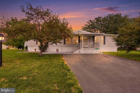 Mobile Home For Sale - 5613 Classic Court Ct<br/> FAYETTEVILLE, PA 17222