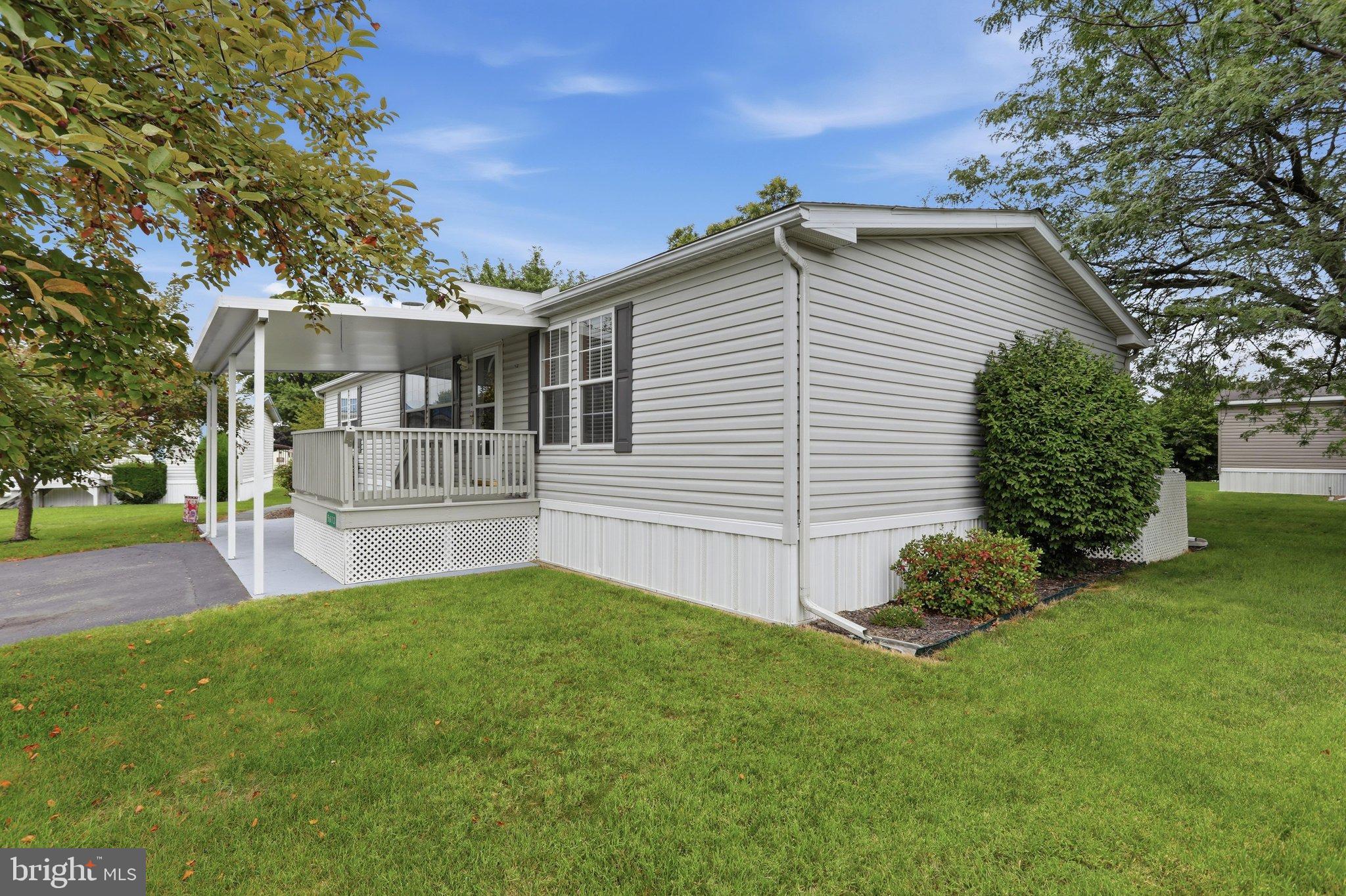 5613 CLASSIC COURT