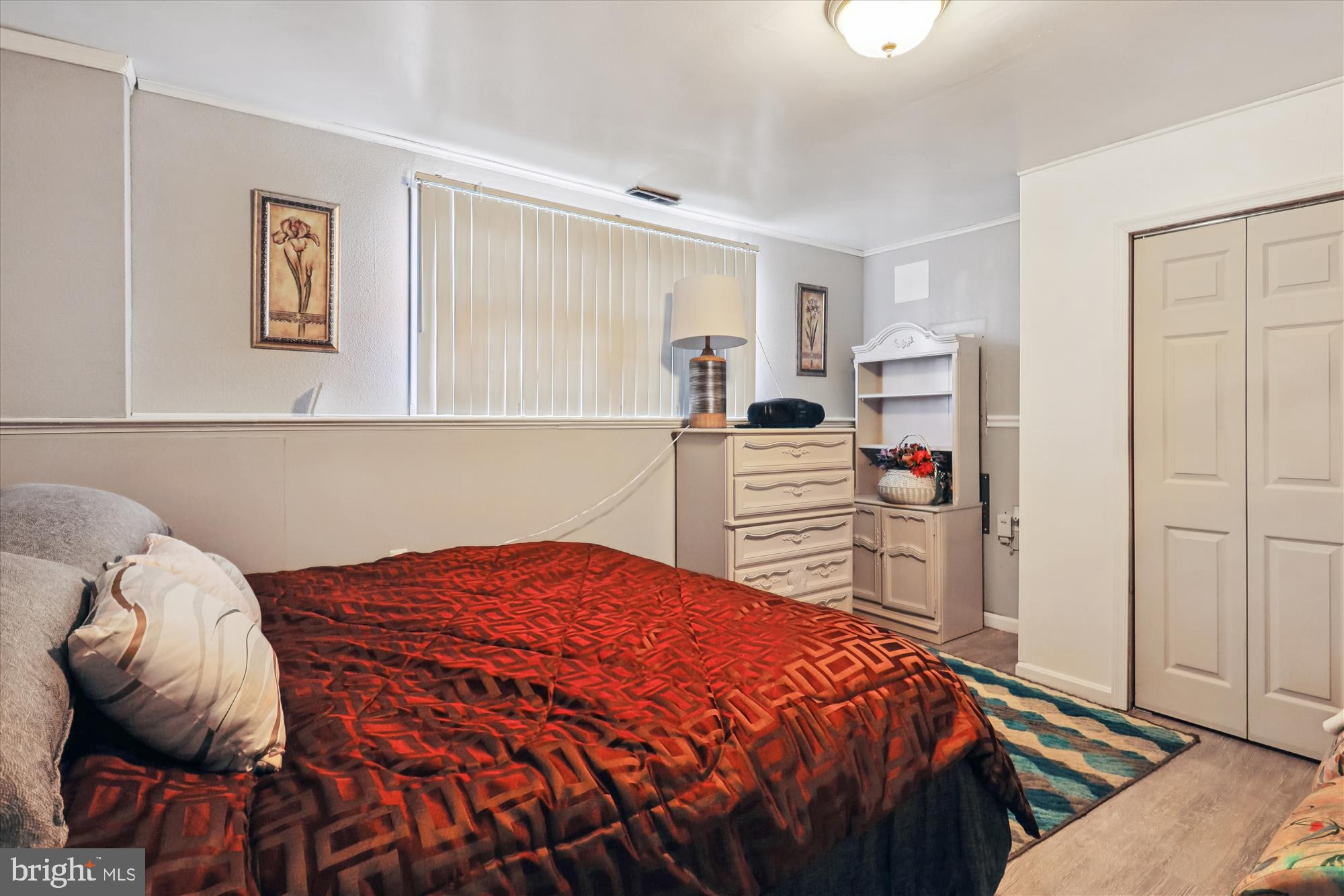 WINDSOR GARDENS - Residential