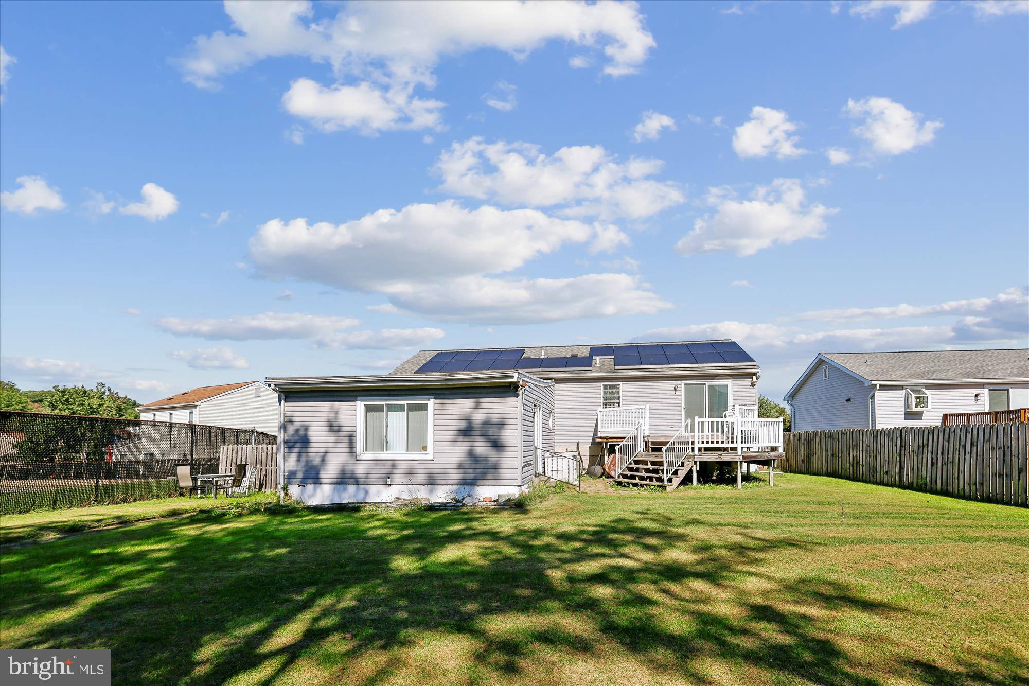 WINDSOR GARDENS - Residential