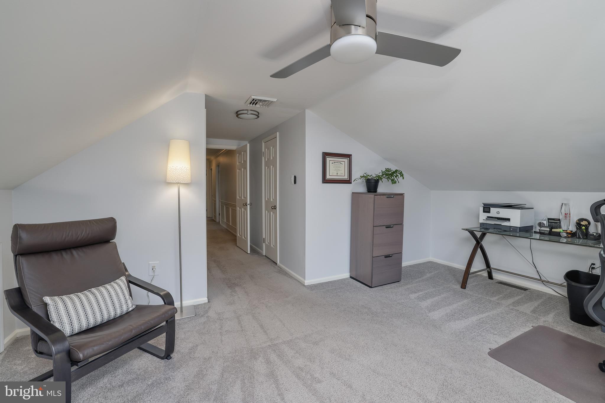 YARDLEY HUNT - Residential