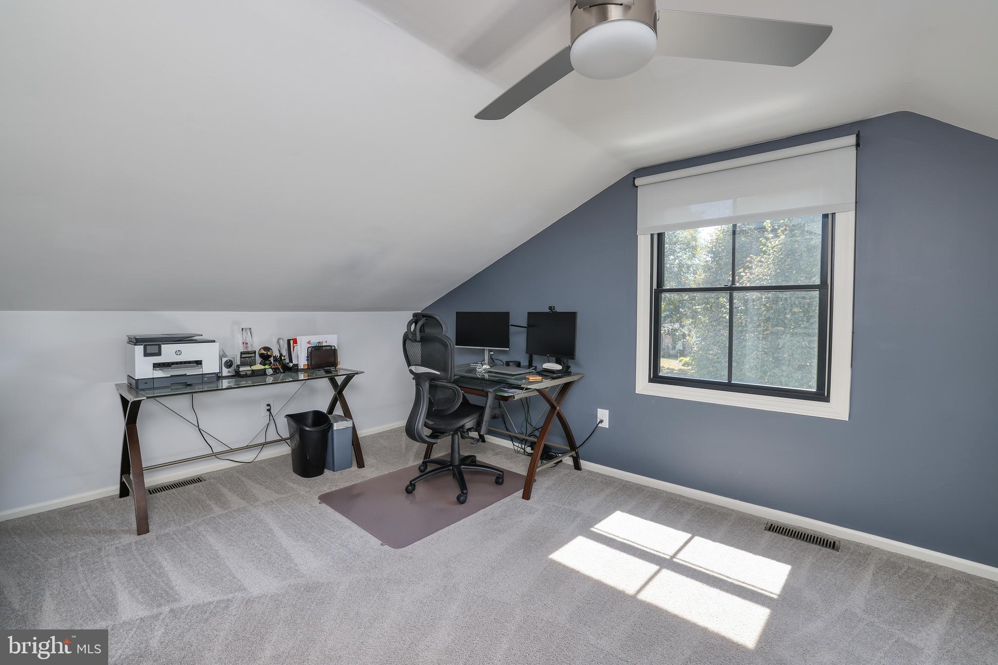 YARDLEY HUNT - Residential