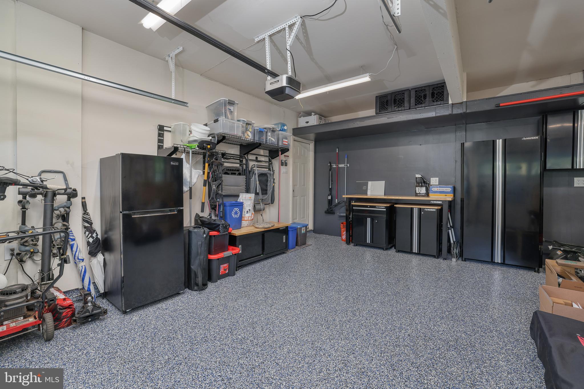 YARDLEY HUNT - Residential