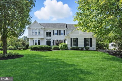 2 EAGLETON FARM ROAD NEWTOWN PA 18940