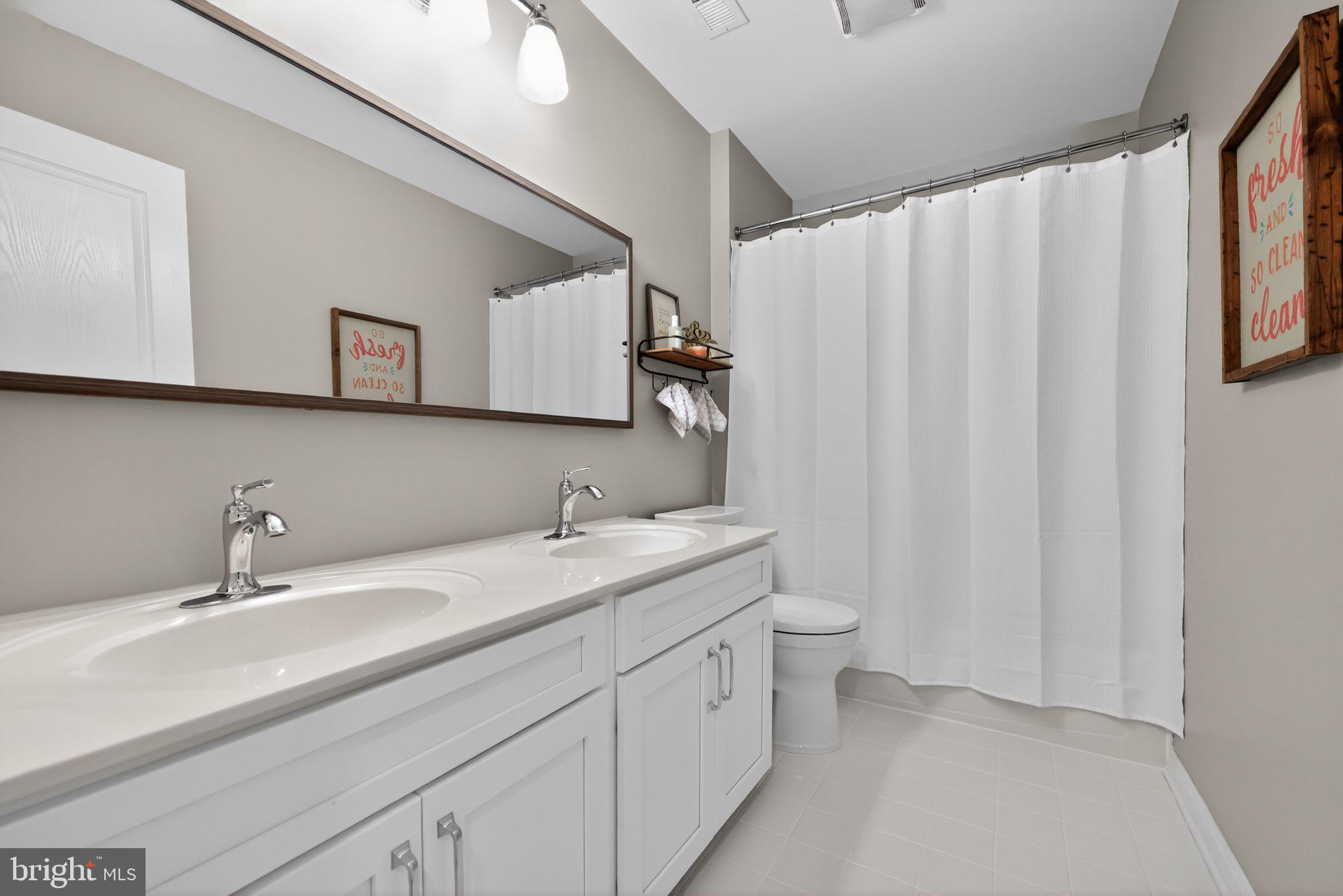 EAGLETON FARMS - Residential