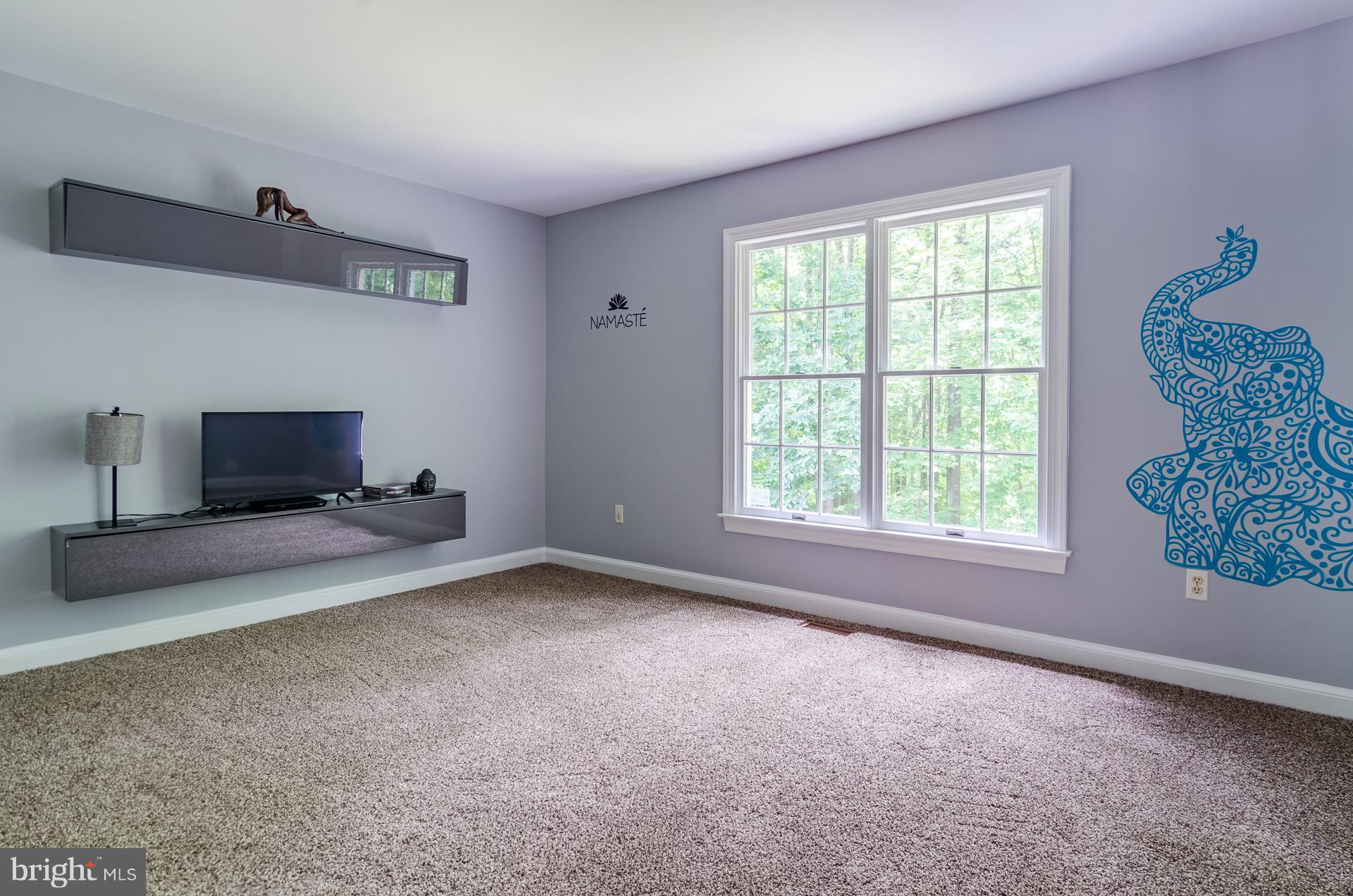 VILLAGE OF HICKORY RIDGE - Residential