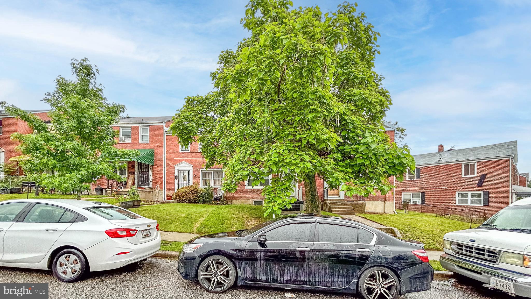BELVEDERE SQUARE - Residential