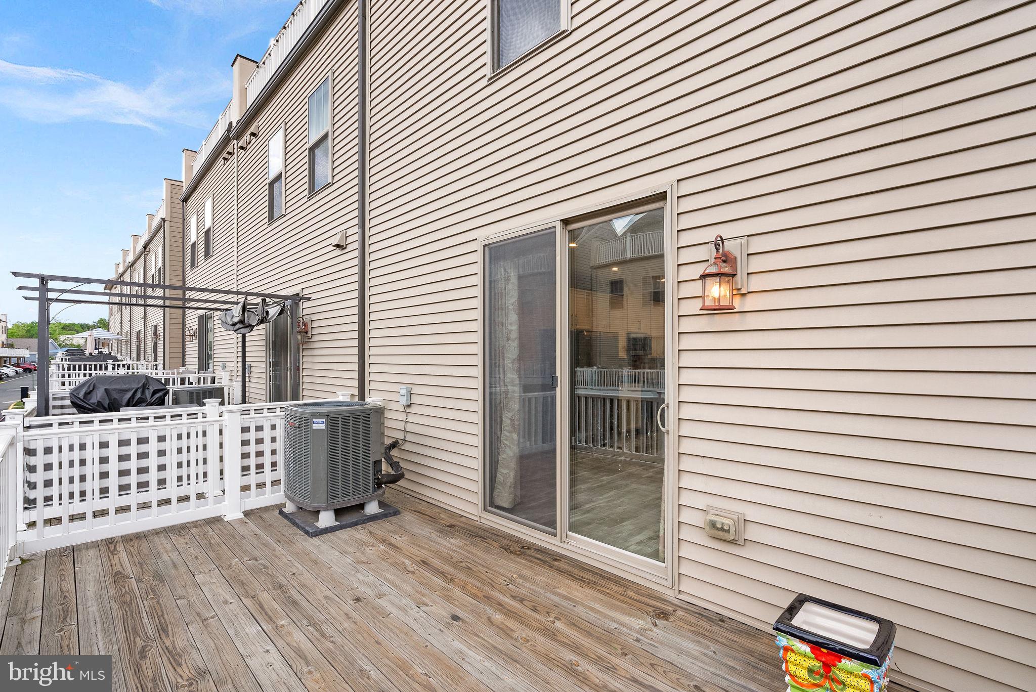 TUSCARORA VILLAGE - Residential Lease