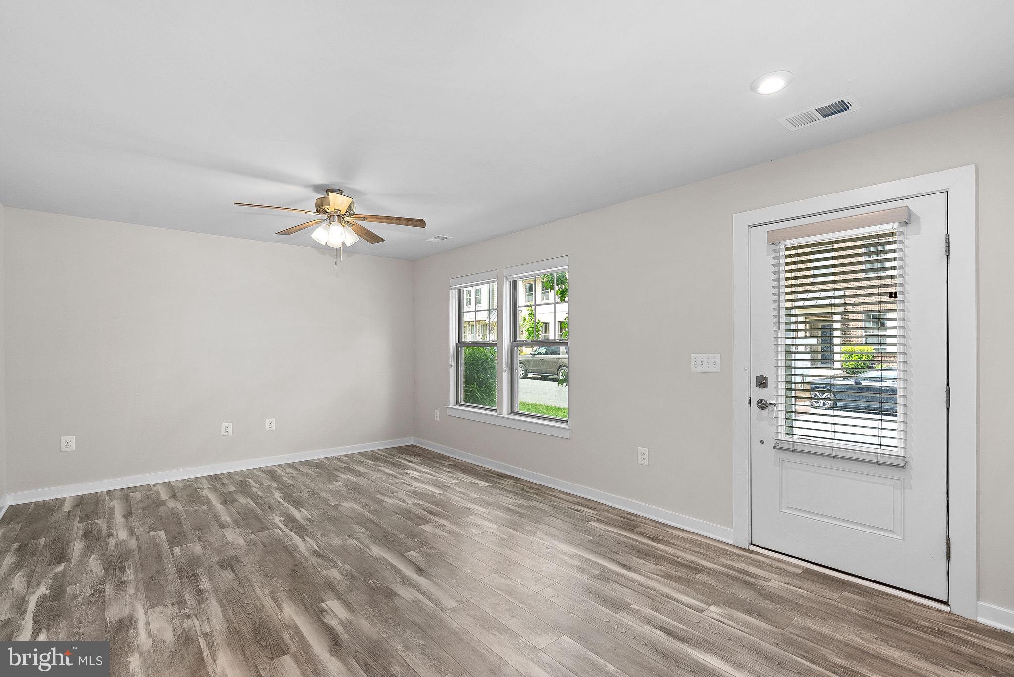 TUSCARORA VILLAGE - Residential Lease