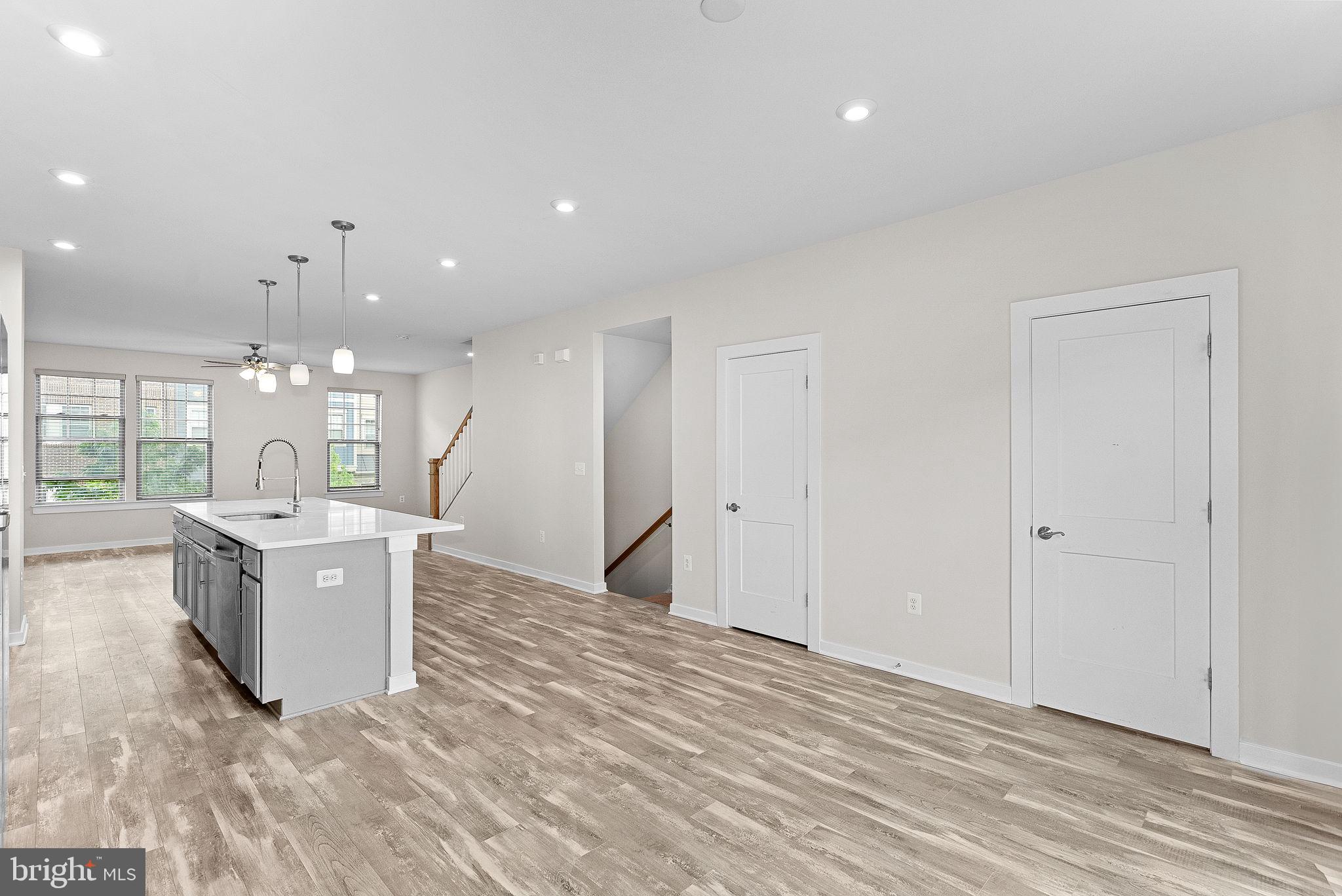 TUSCARORA VILLAGE - Residential Lease