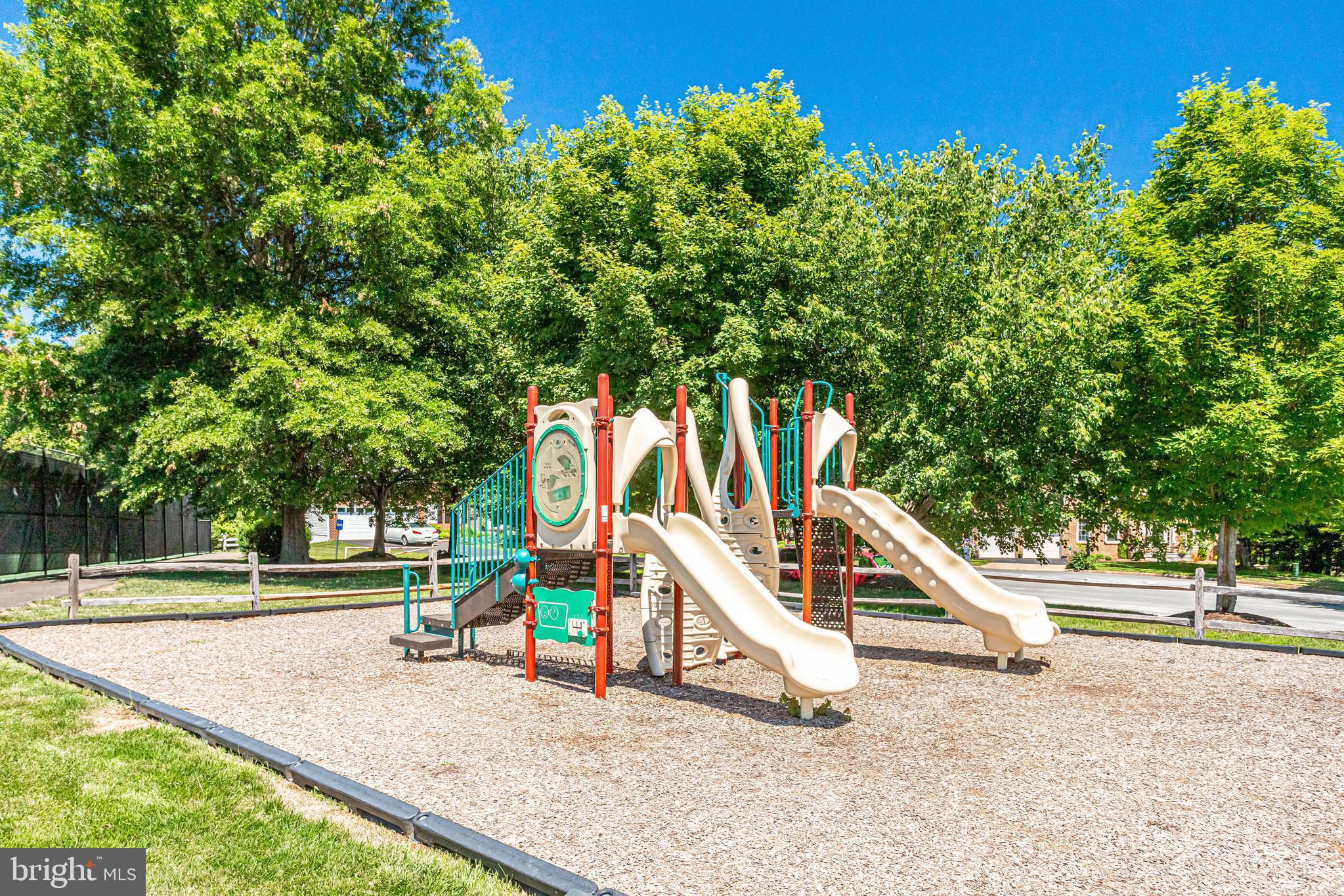 POTOMAC LAKES - Residential