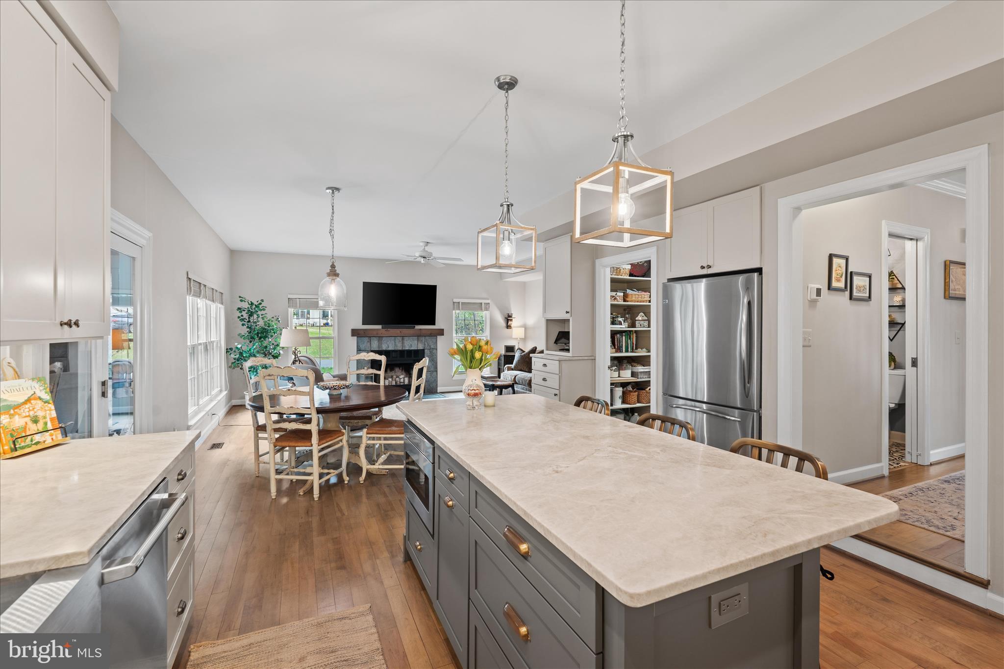 POTOMAC LAKES - Residential