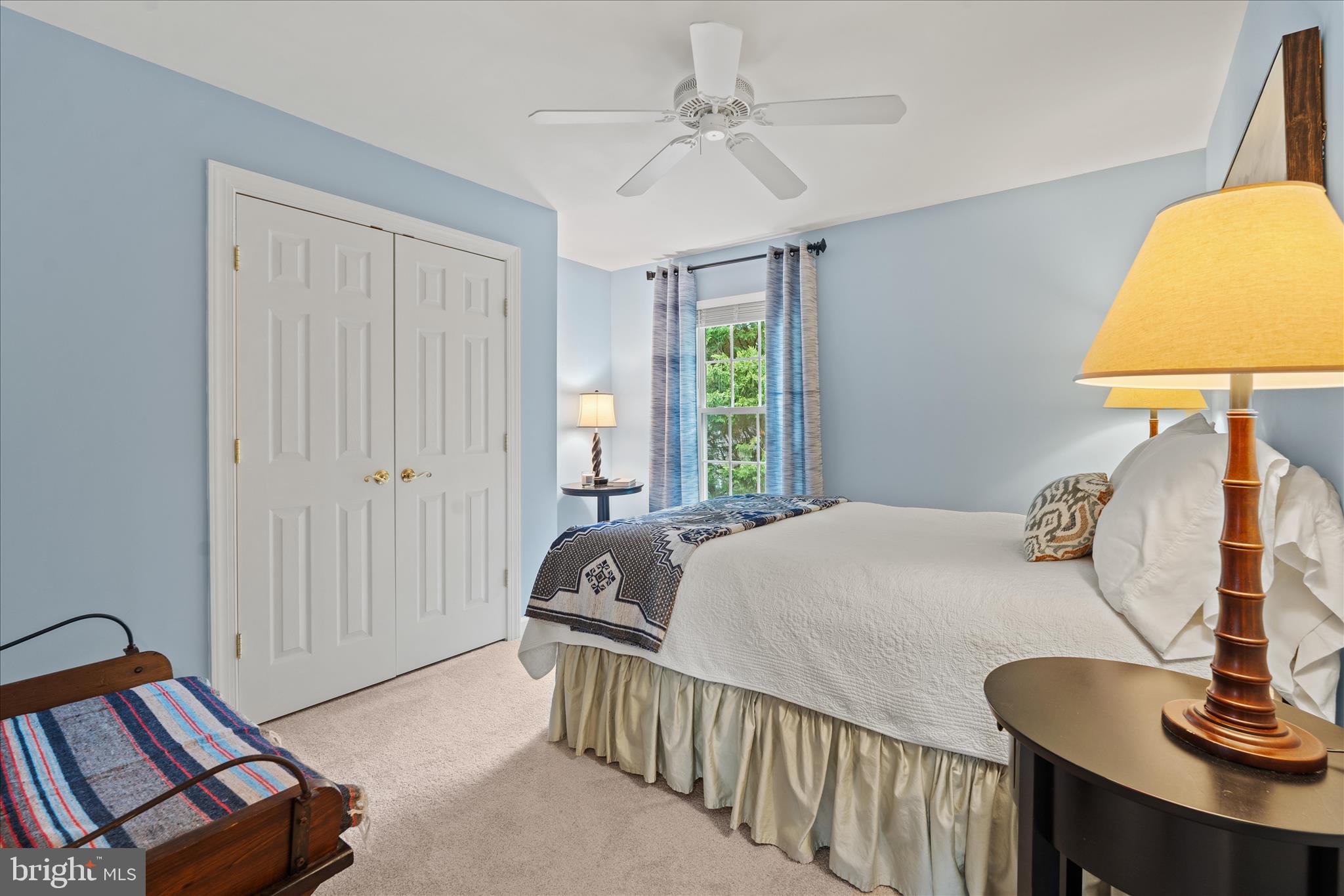 POTOMAC LAKES - Residential