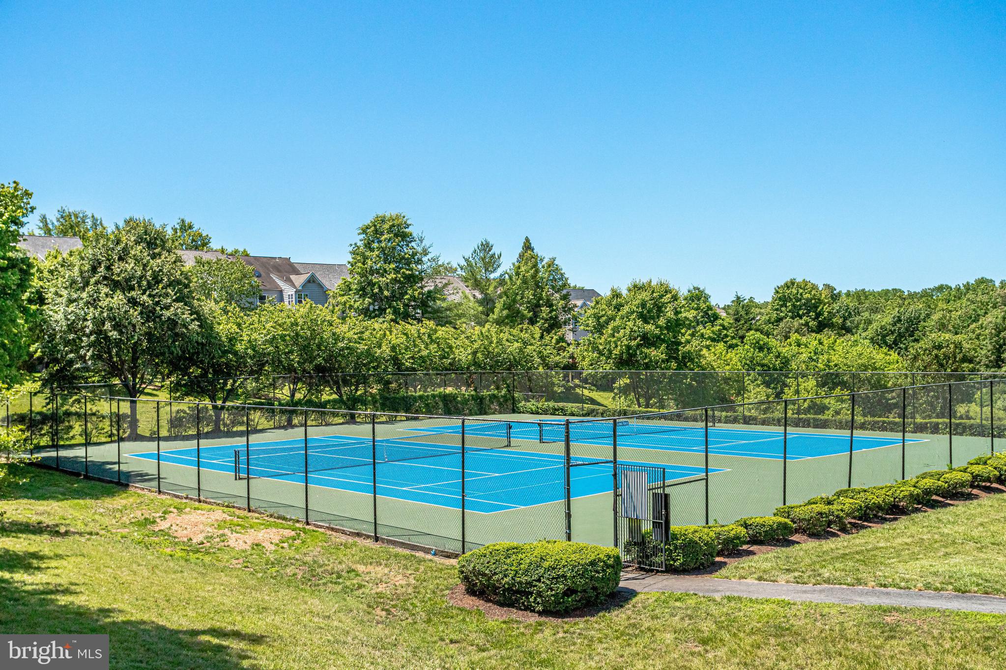 POTOMAC LAKES - Residential