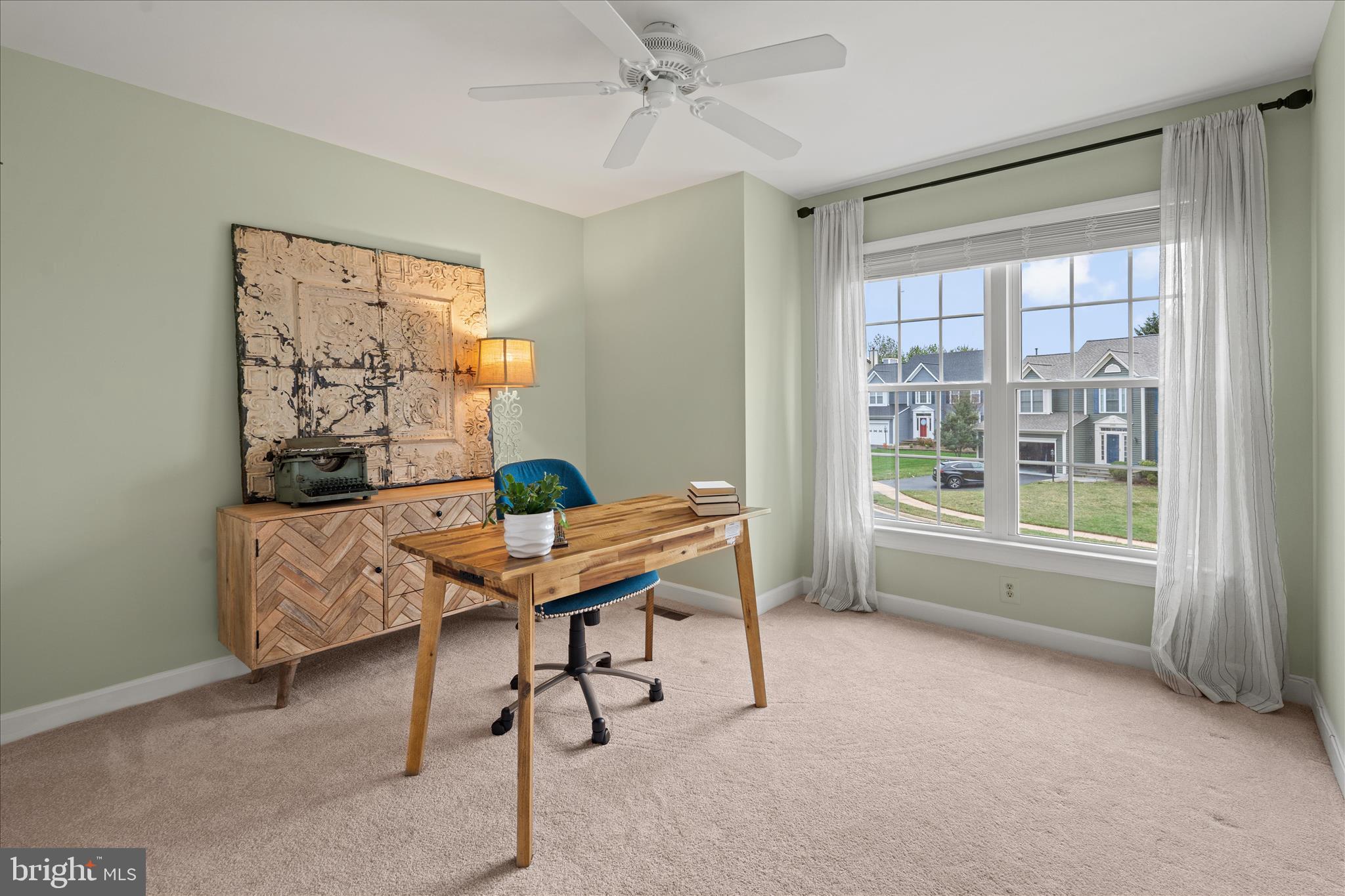 POTOMAC LAKES - Residential