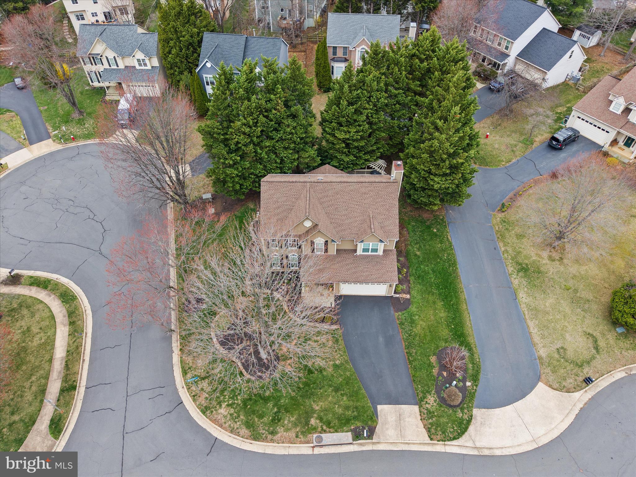 POTOMAC LAKES - Residential