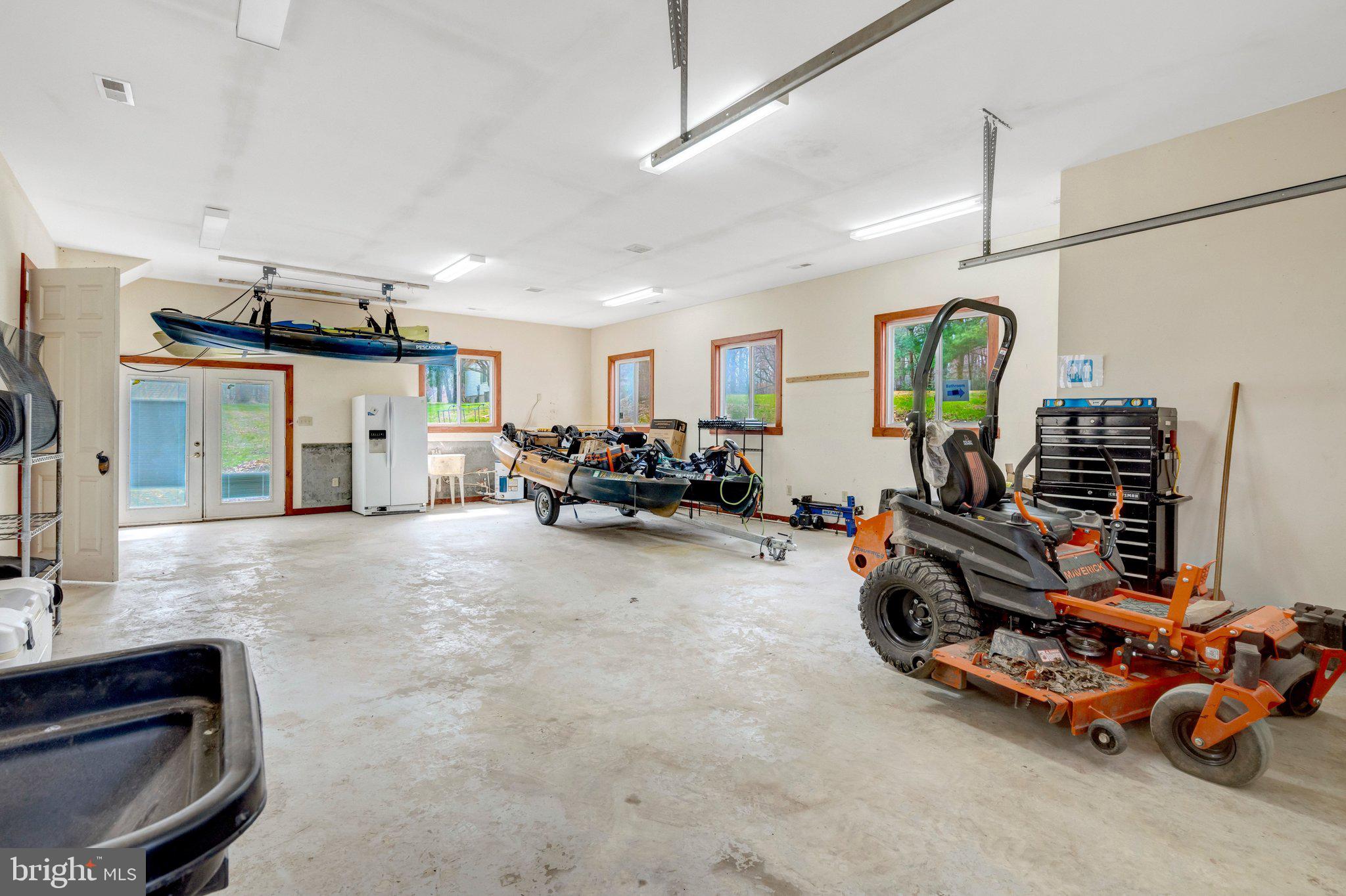 MORGAN'S BLUFF - Residential