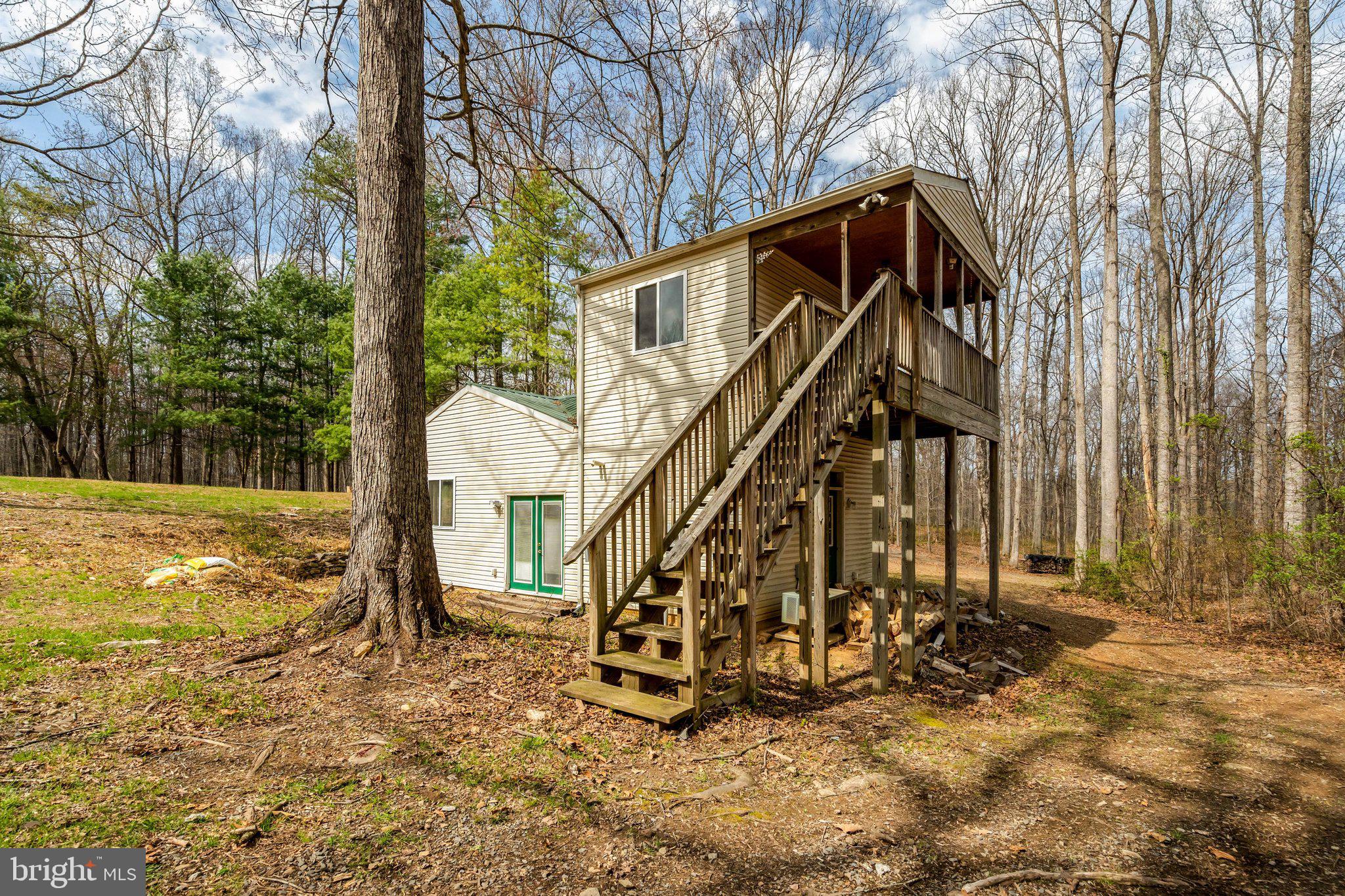 MORGAN'S BLUFF - Residential