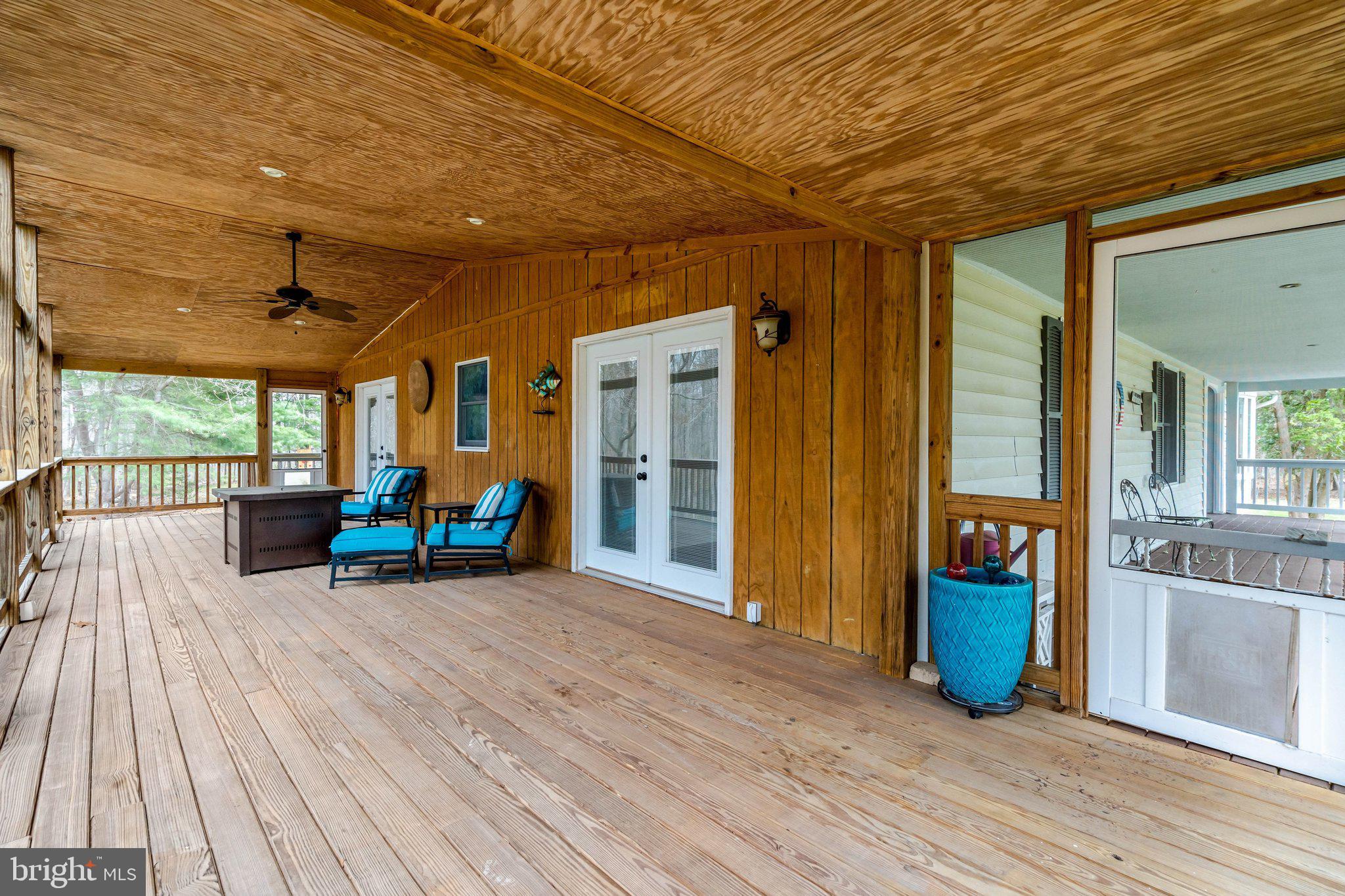 MORGAN'S BLUFF - Residential