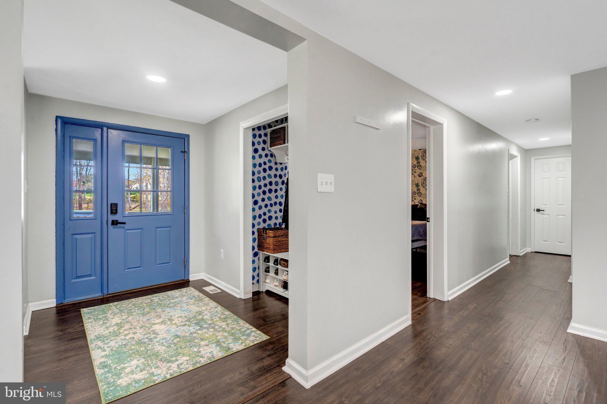 MORGAN'S BLUFF - Residential