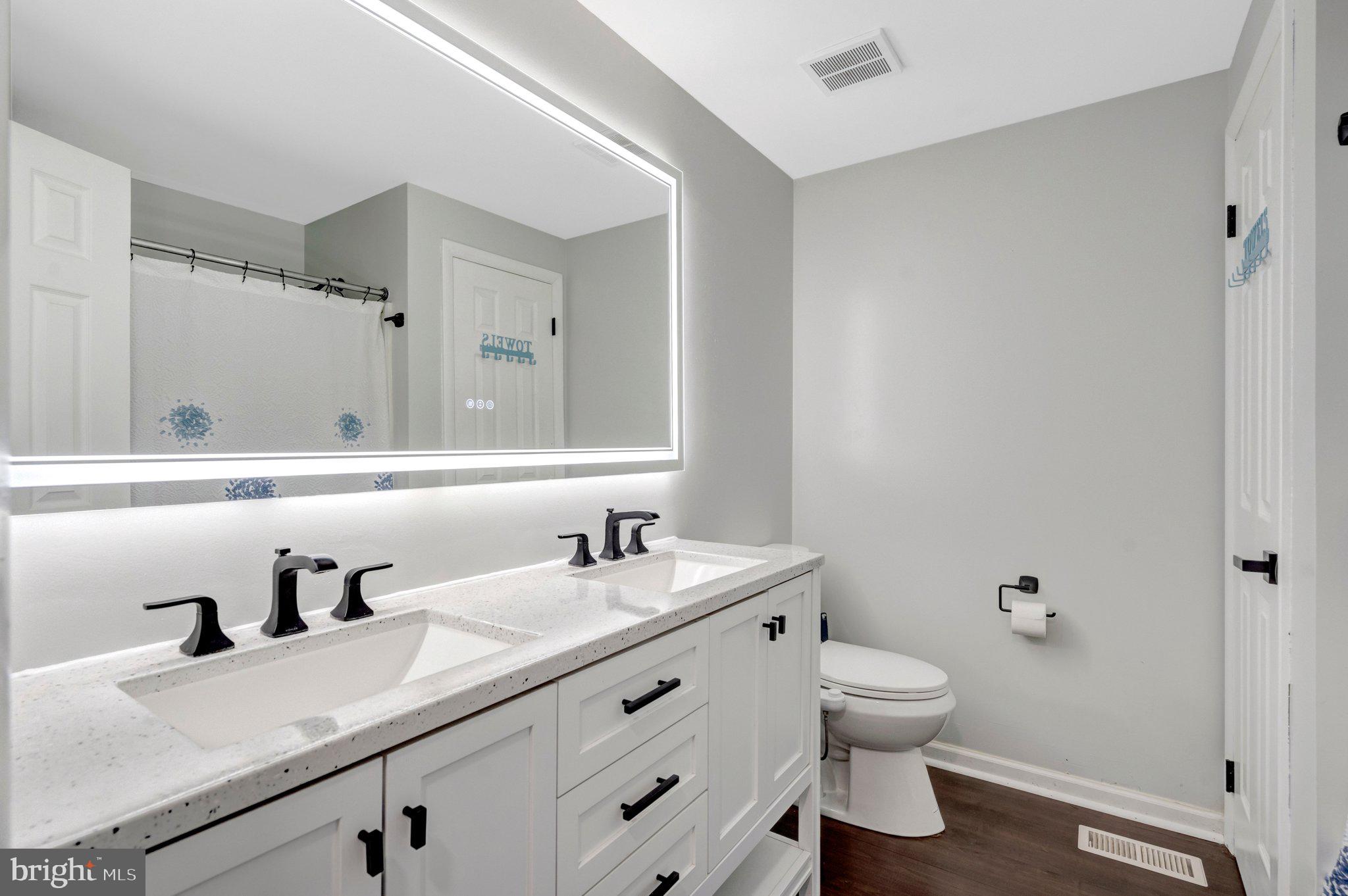 MORGAN'S BLUFF - Residential