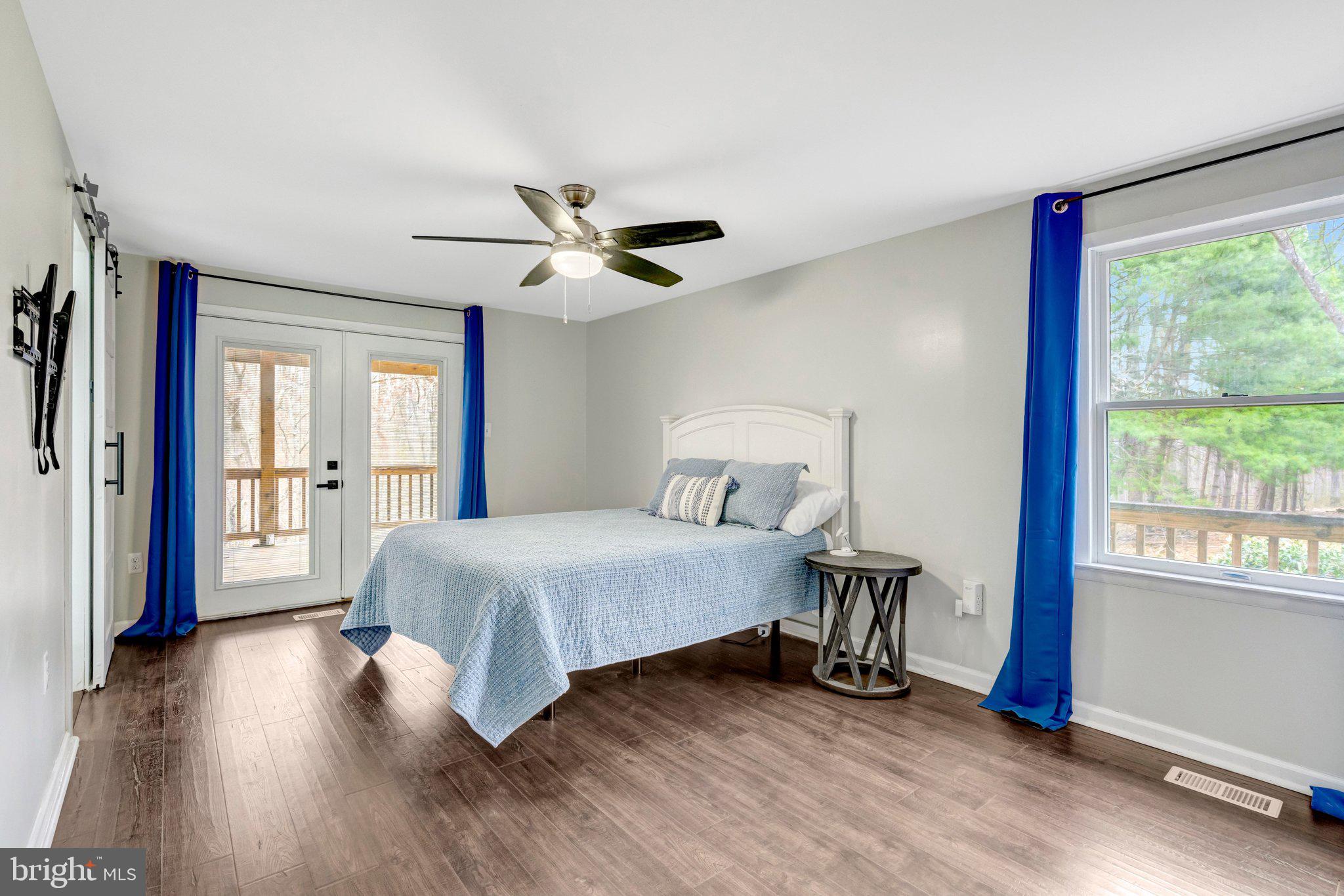 MORGAN'S BLUFF - Residential