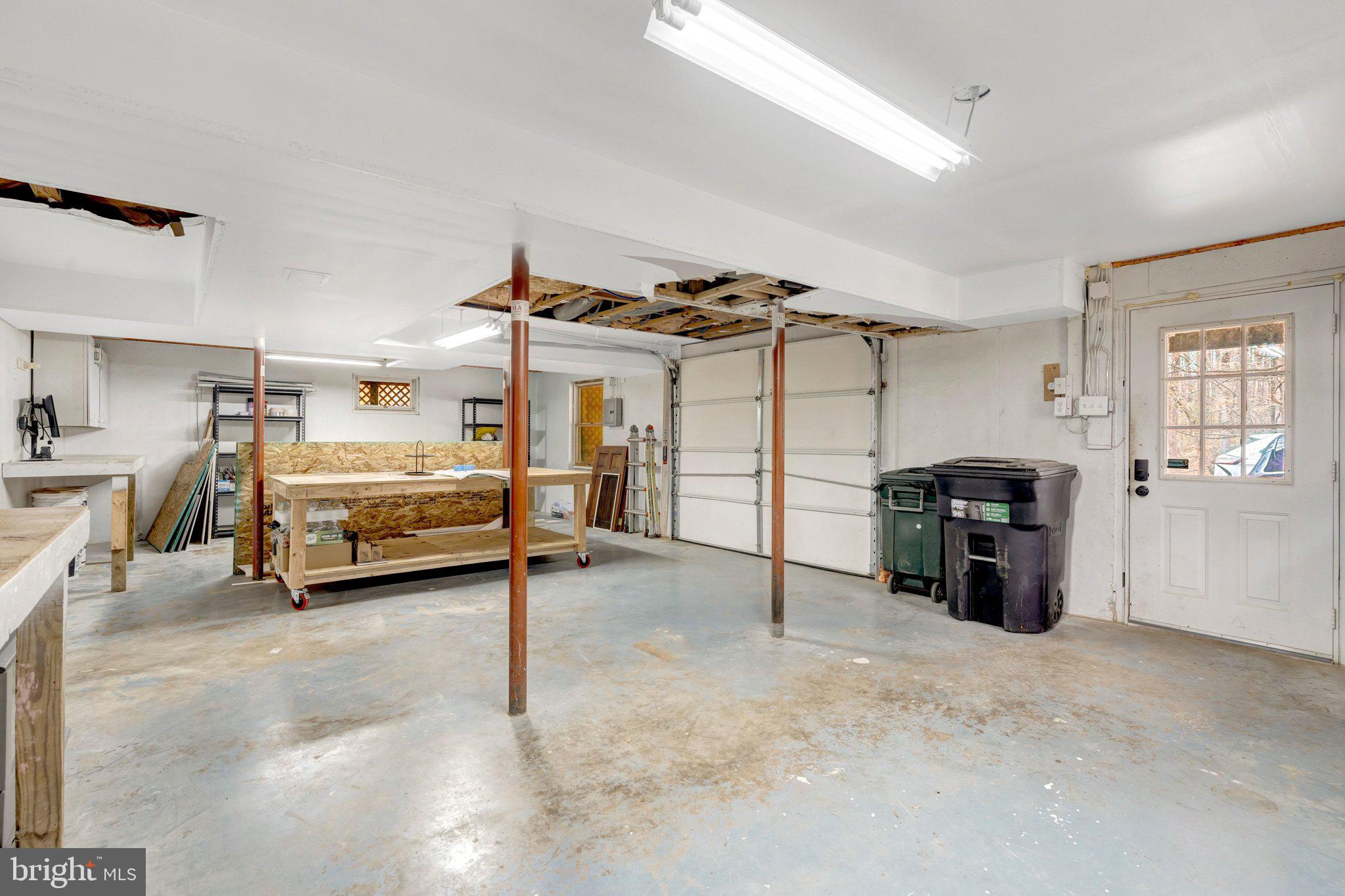 MORGAN'S BLUFF - Residential